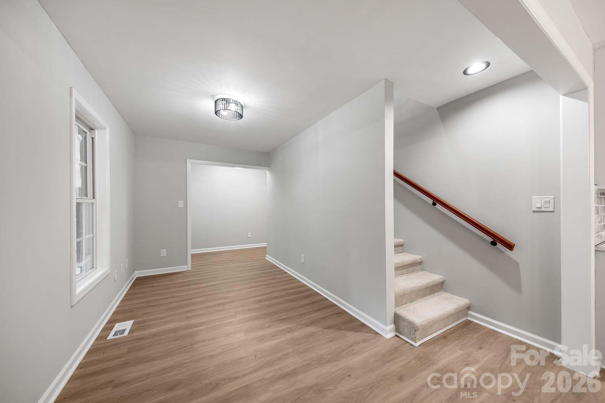 663 Lakeside Drive Property Photo 3