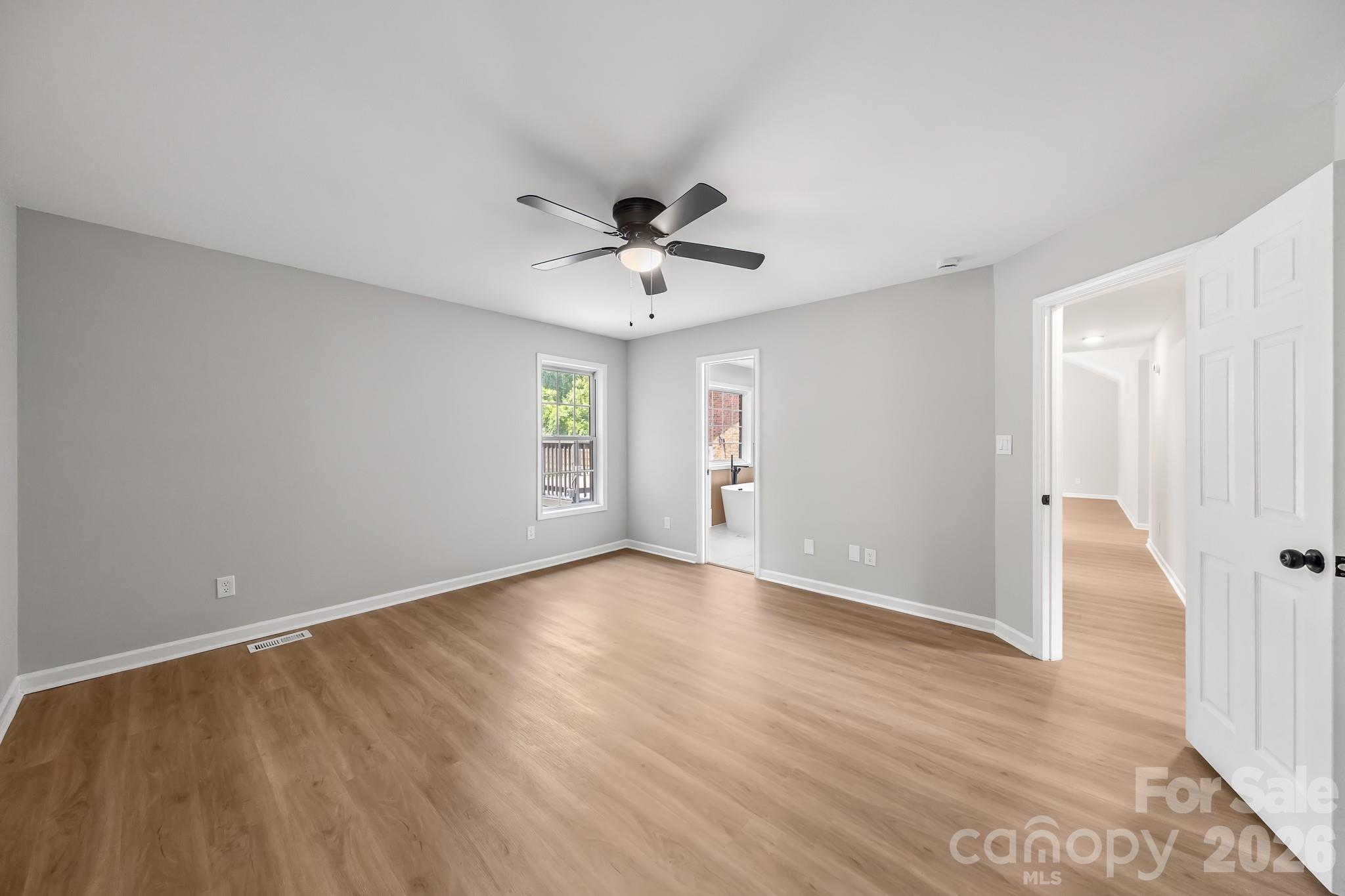 663 Lakeside Drive Property Photo 18