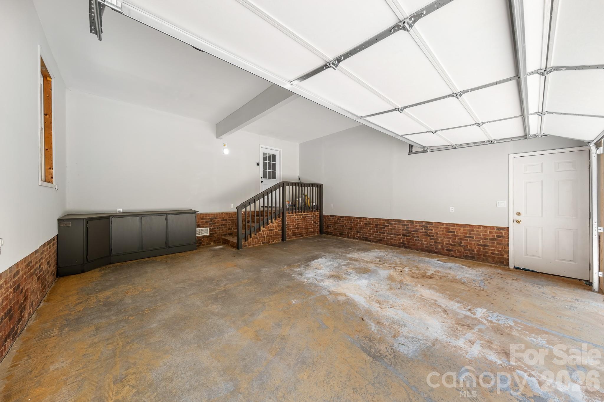 663 Lakeside Drive Property Photo 27
