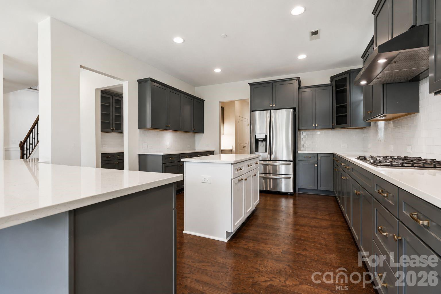 9618 Kartey Avenue Property Photo 9