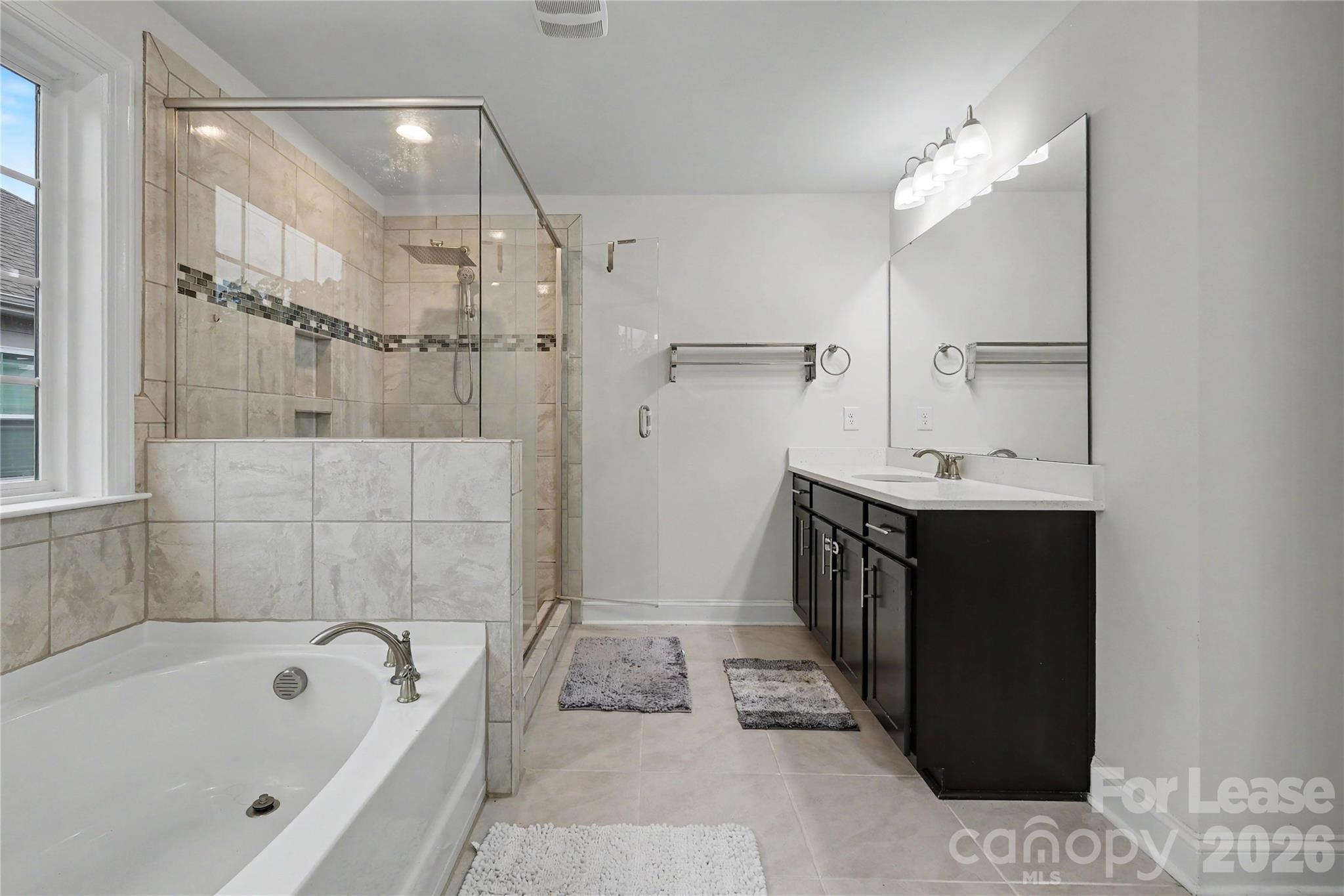 4412581 Property Photo 29