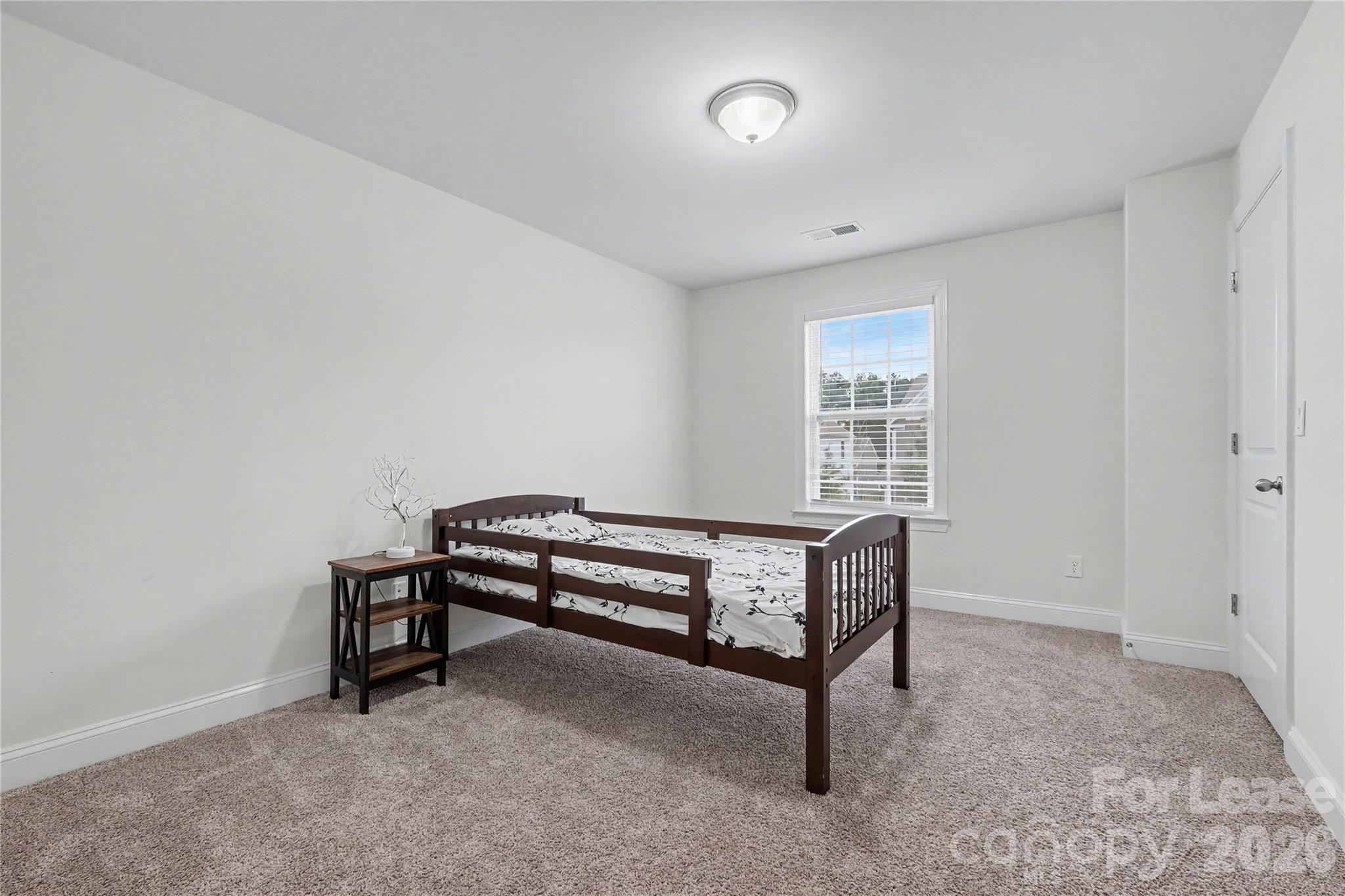 4412581 Property Photo 33