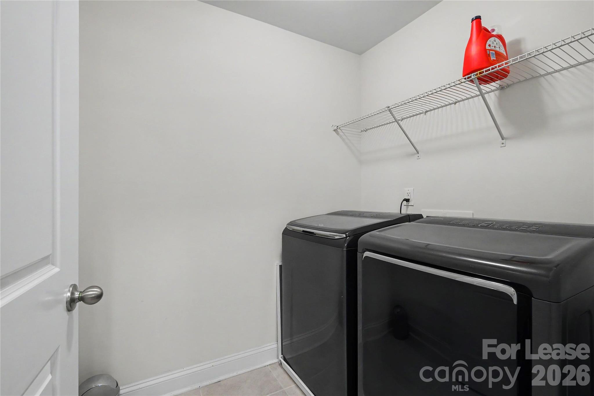 4412581 Property Photo 35