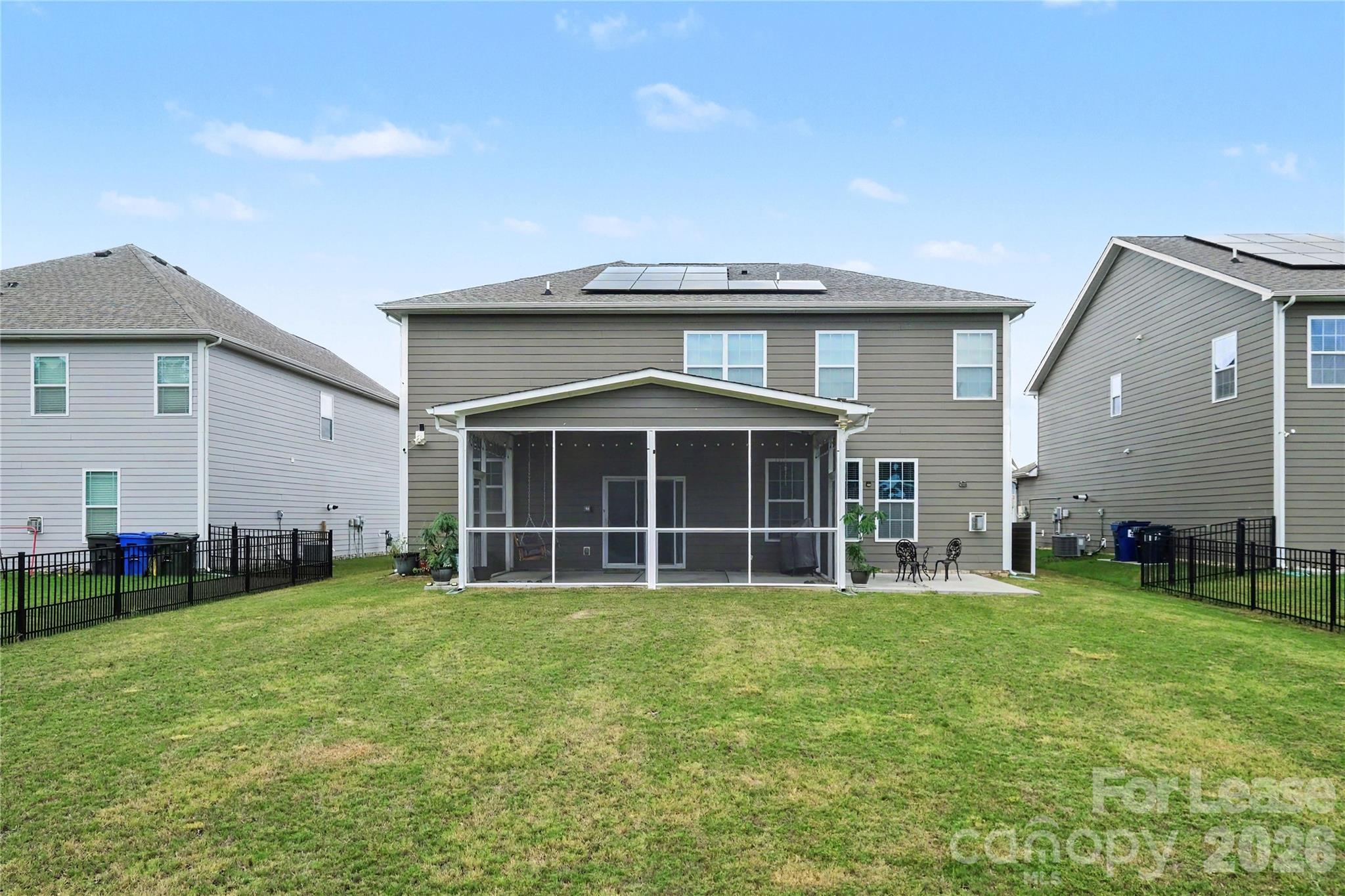 4412581 Property Photo 40