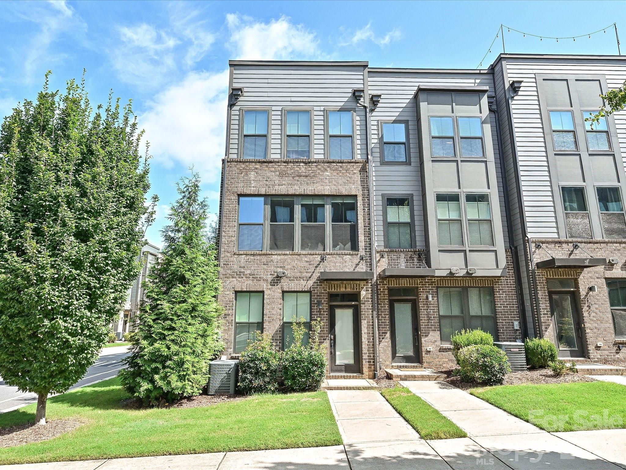 143 Music Hall Way Property Photo 1