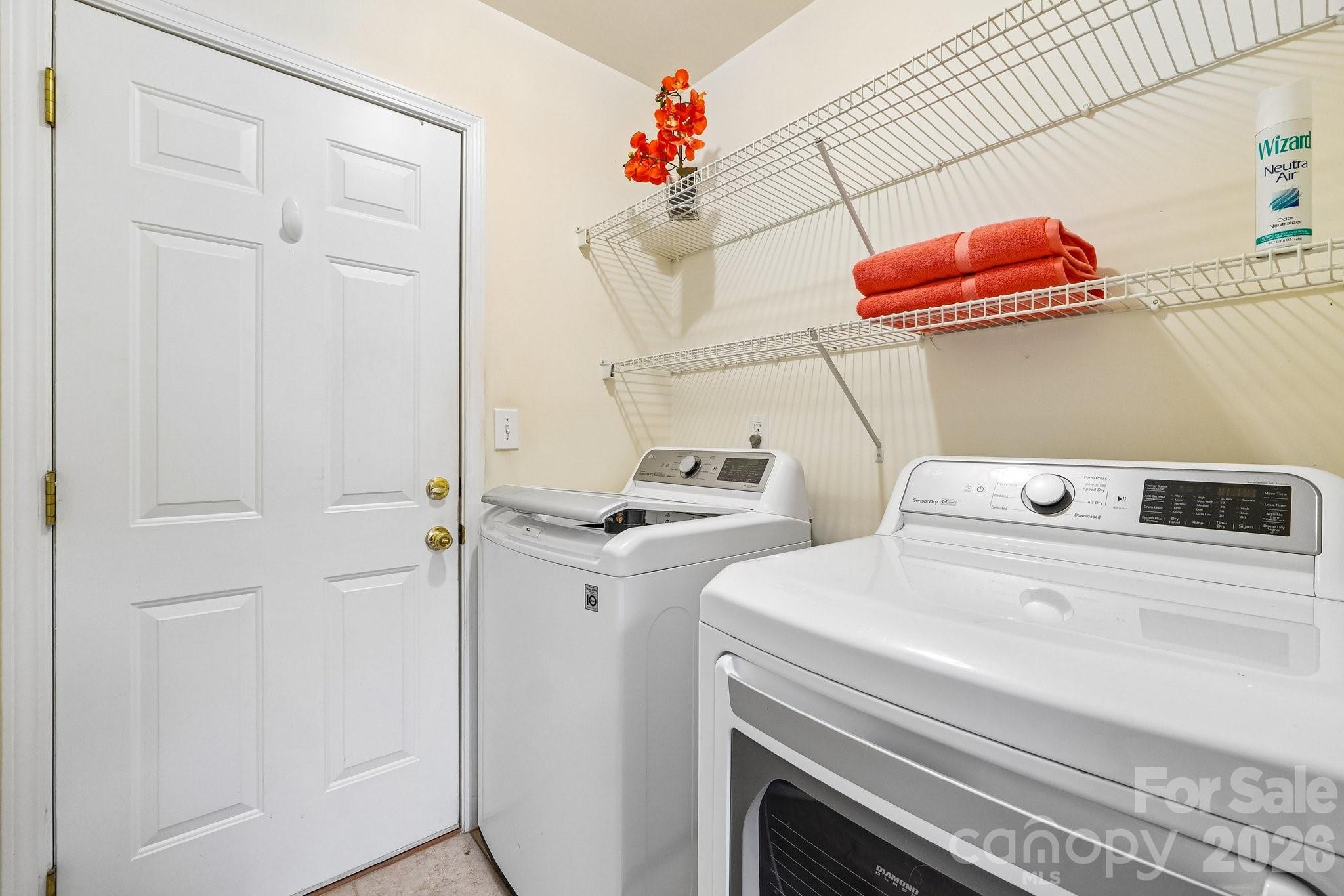 7267 Kiskadee Drive Property Photo 32