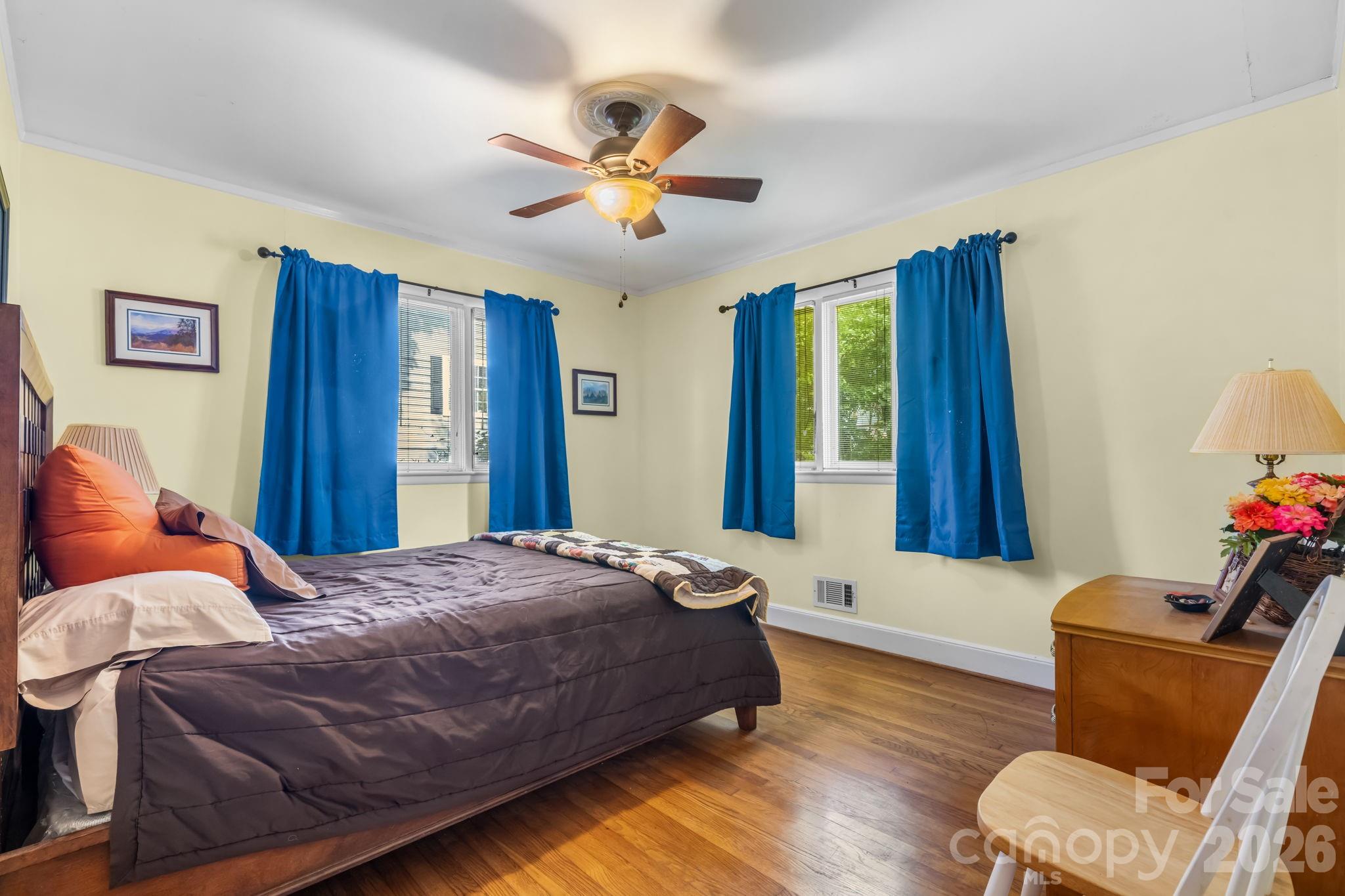 219 West Park Drive Property Photo 23