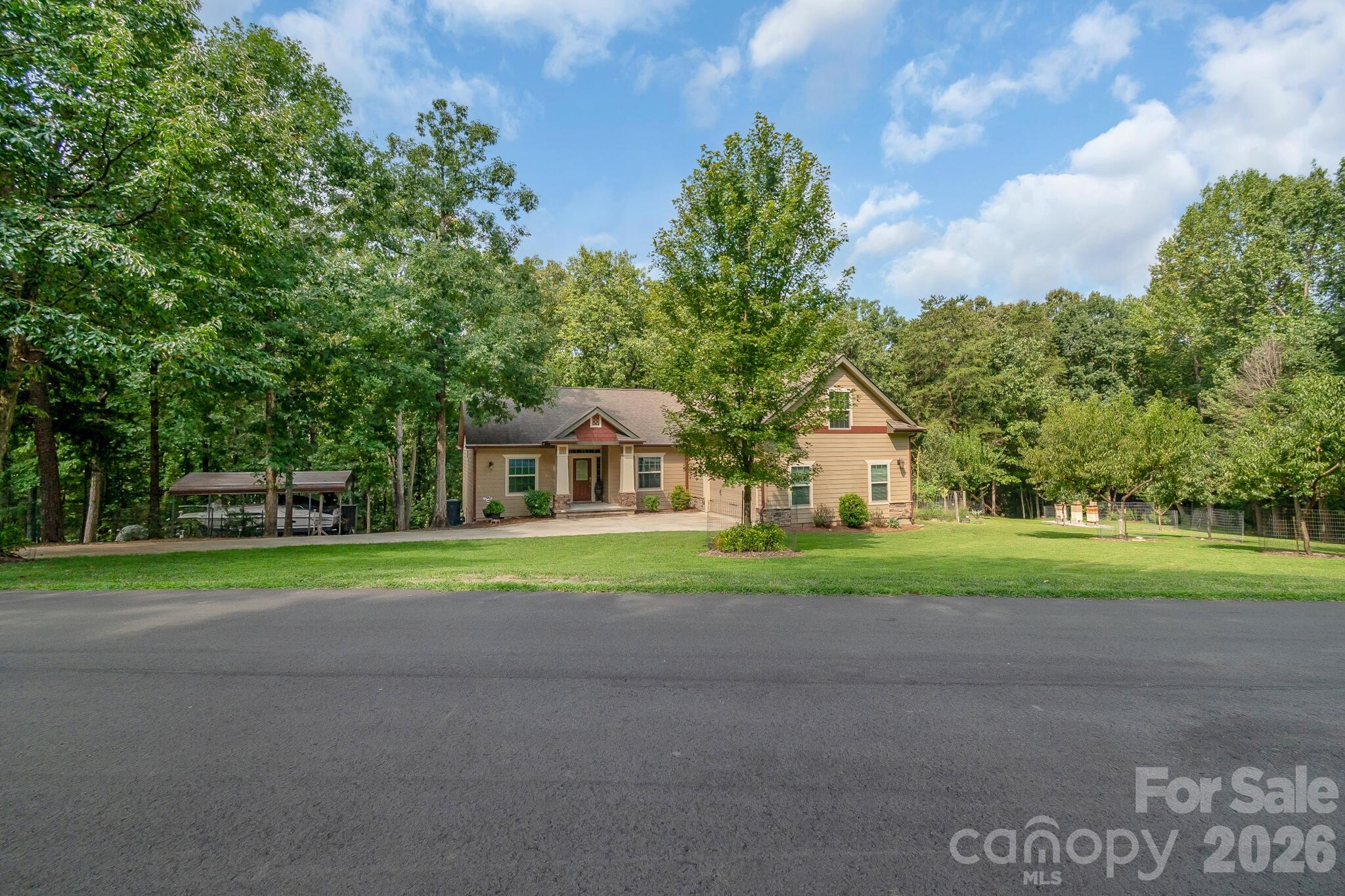 17410 Green Hill Road Property Photo 3
