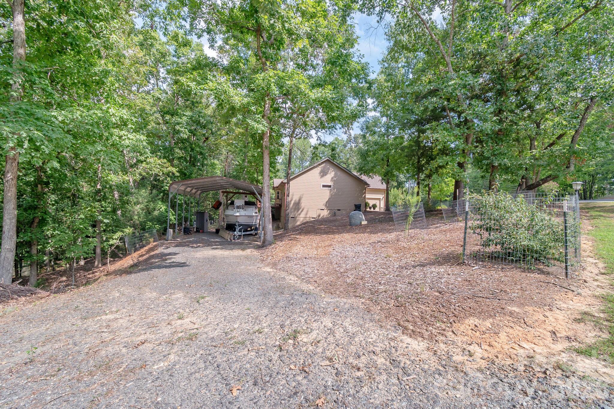 17410 Green Hill Road Property Photo 12