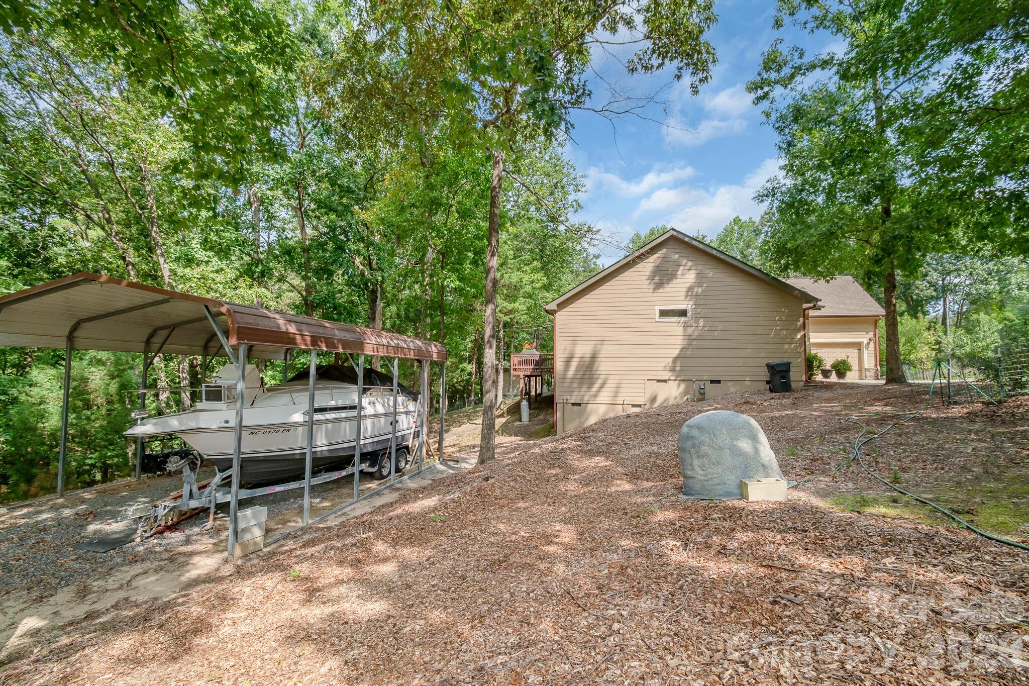 17410 Green Hill Road Property Photo 13