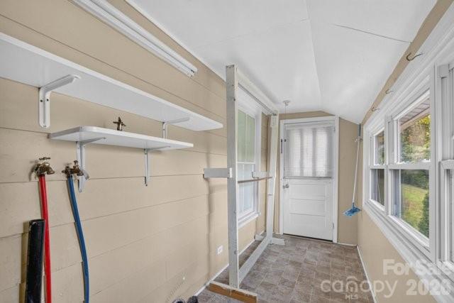 403 Sw Spruce Street Property Photo 16