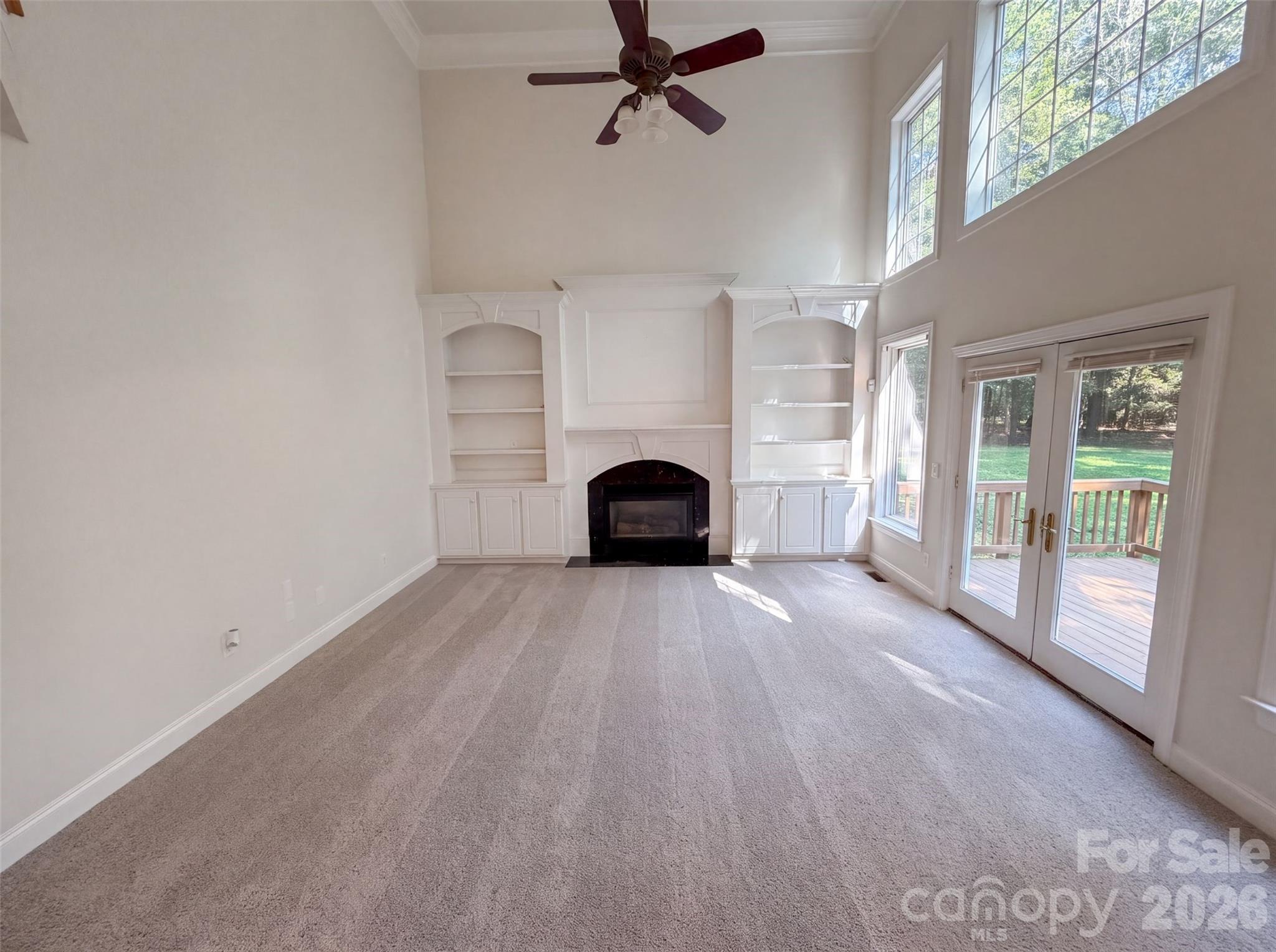 10124 Windtree Lane Property Photo 9