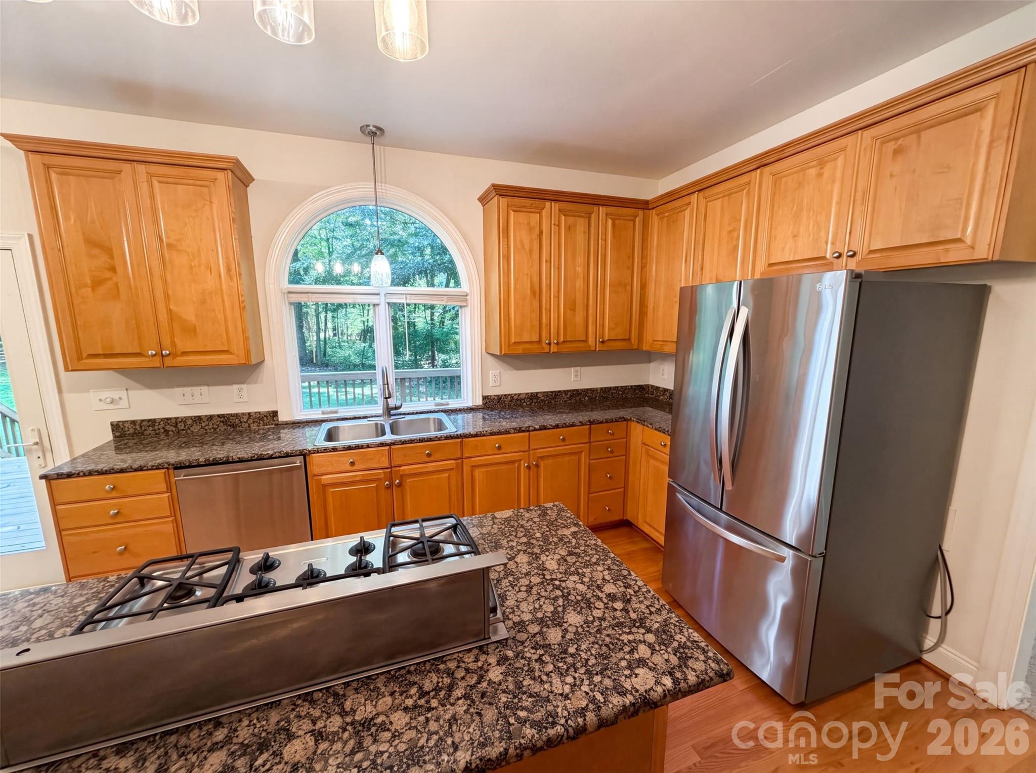 10124 Windtree Lane Property Photo 12