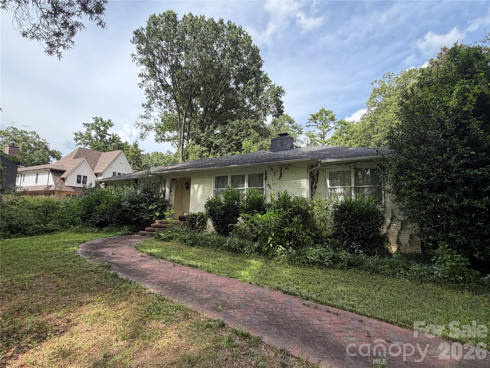 5017 Randolph Road Property Photo 1