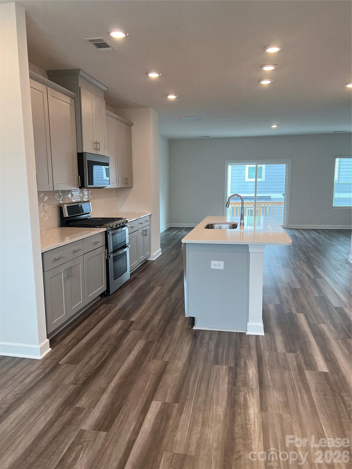 2514 Arbor Loop Drive Property Photo 18