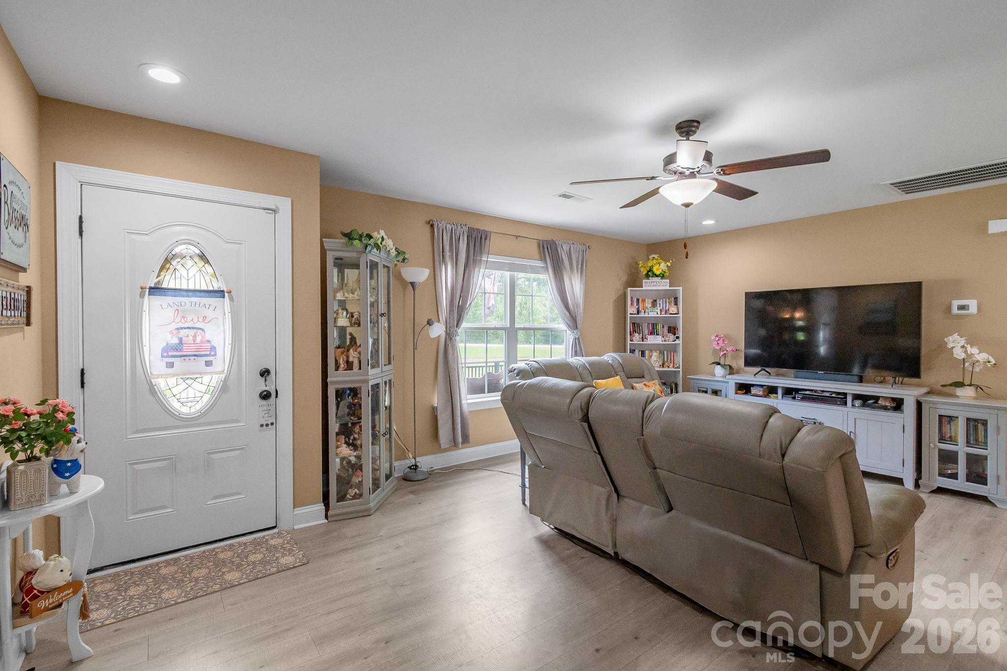 3604 Gold Mine Highway Property Photo 8