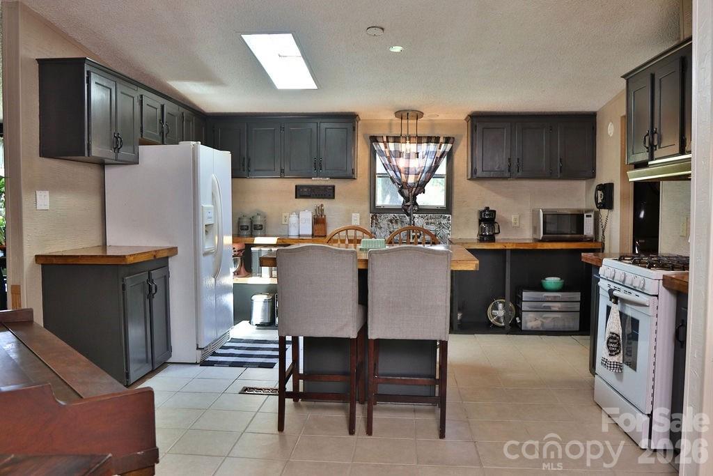 2095 Goodman Lake Road Property Photo 10