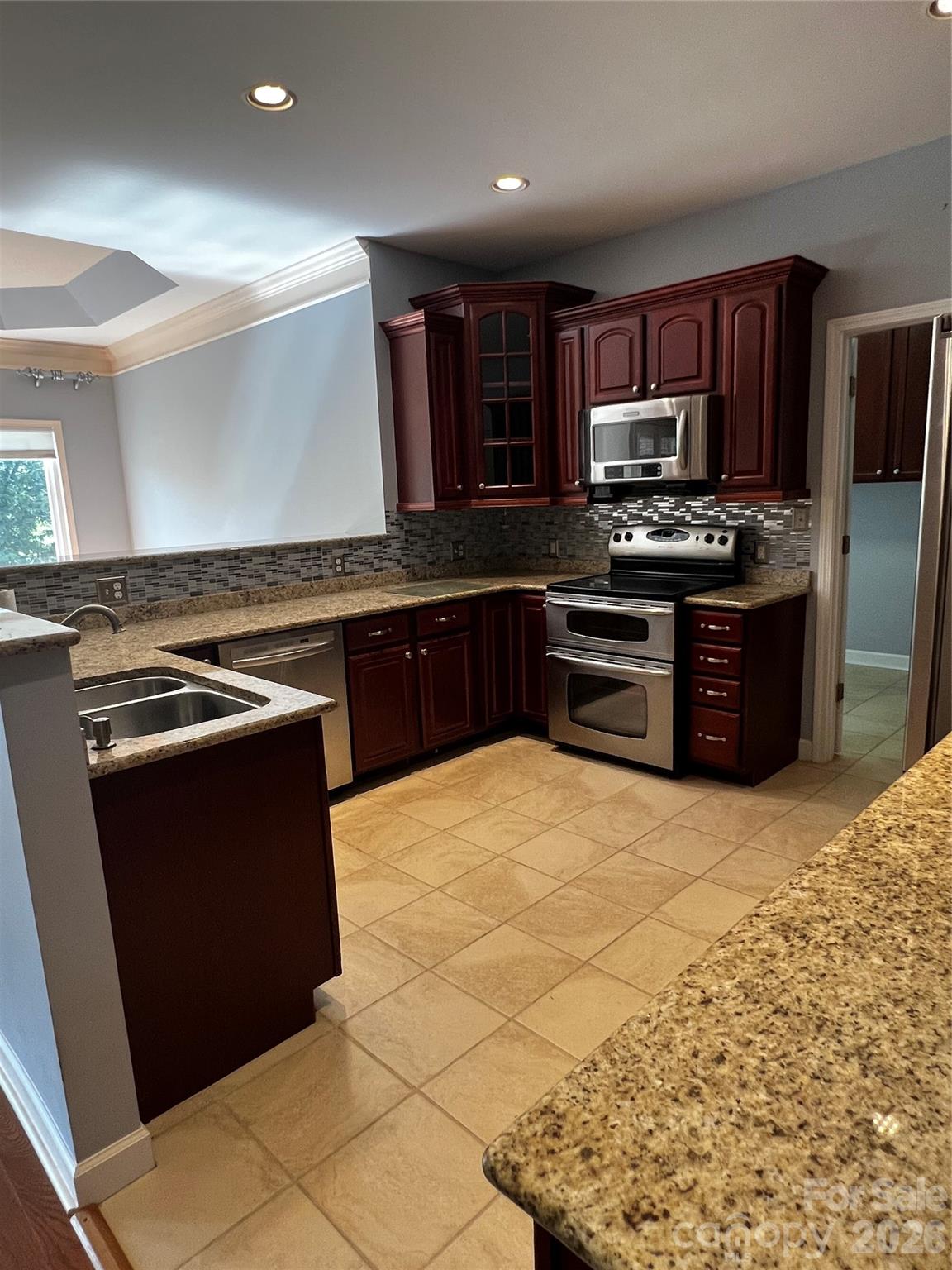 4209 Cheshire Glen Drive Property Photo 14