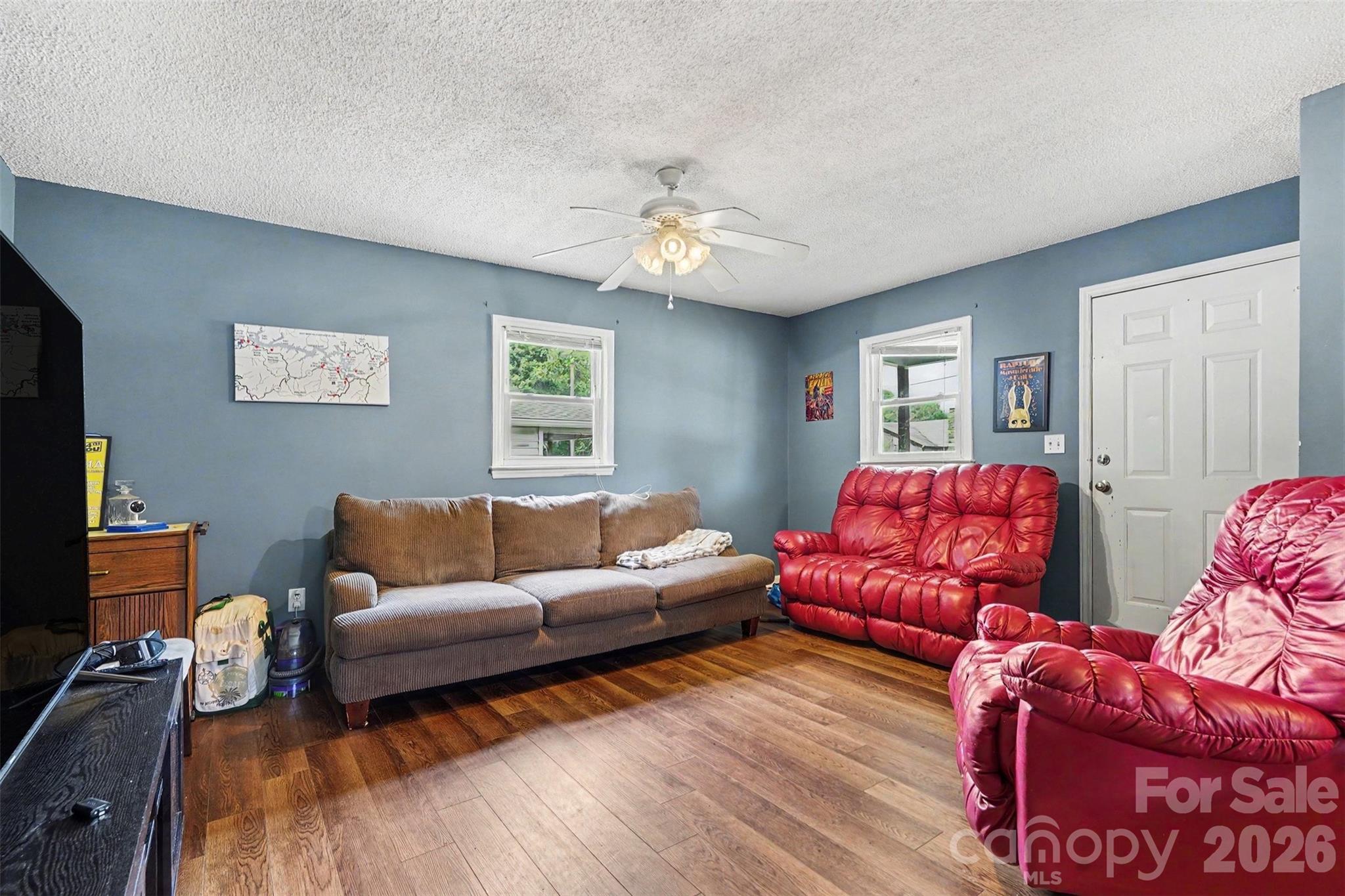 105 W Church Street Property Photo 6