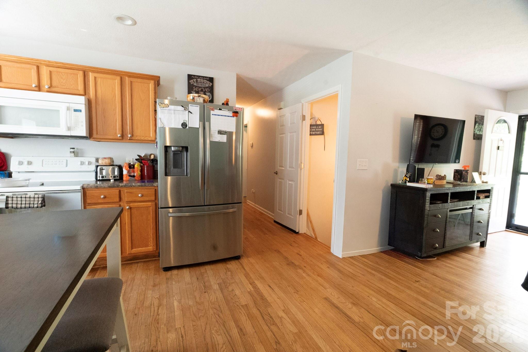 2827 Hollybrook Lane Property Photo 26