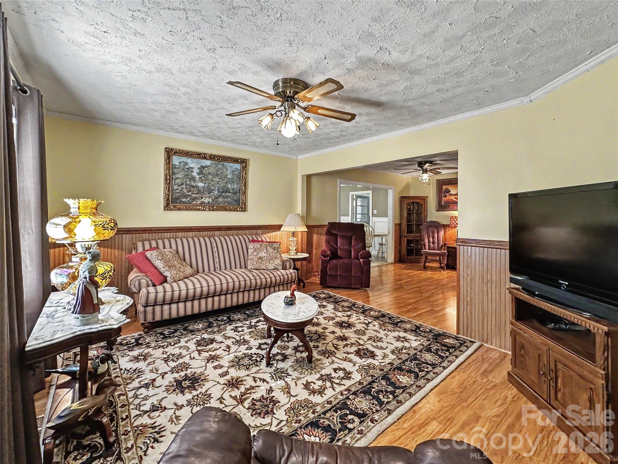 832 Baker Street Property Photo 22