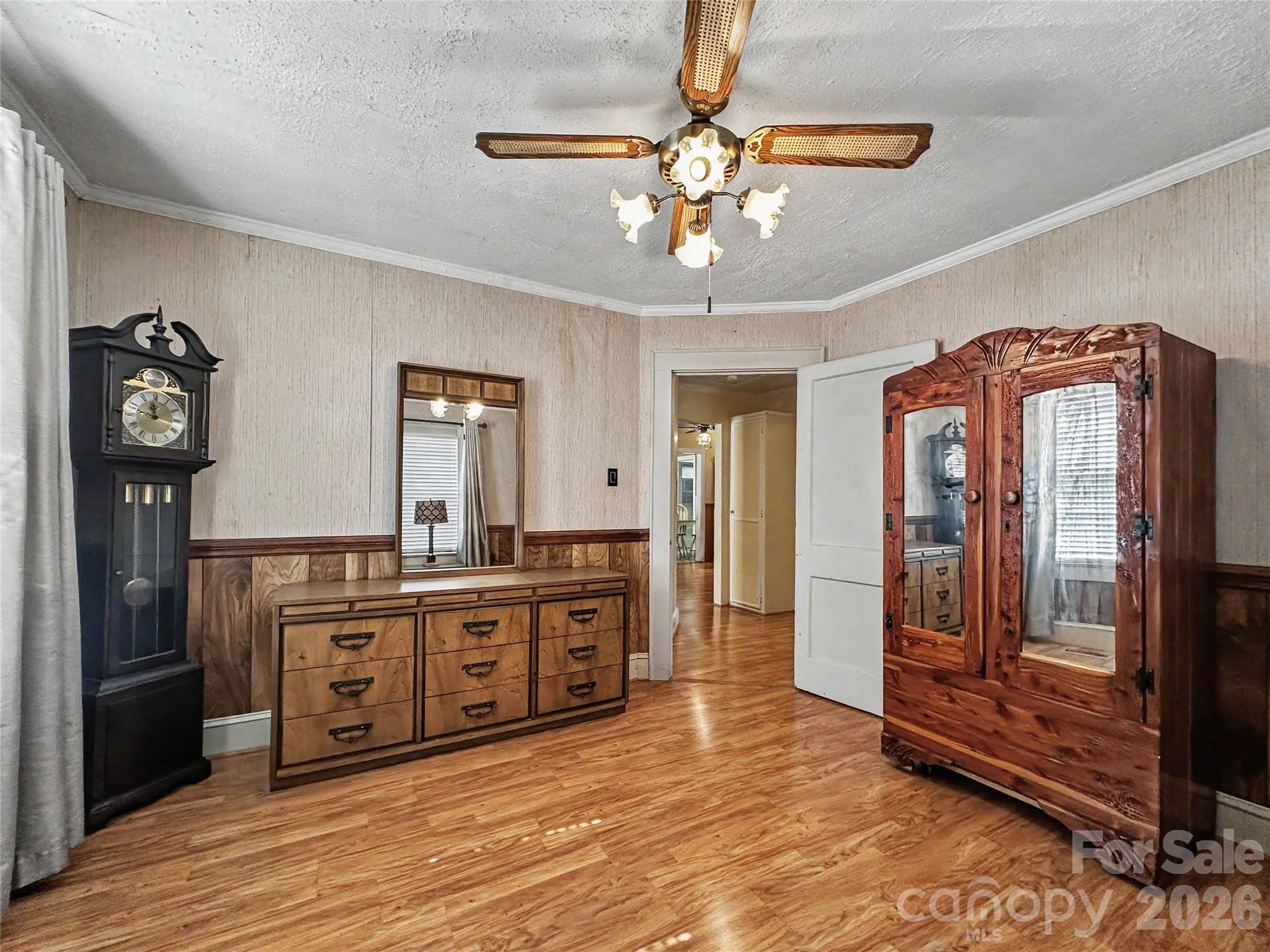 832 Baker Street Property Photo 39