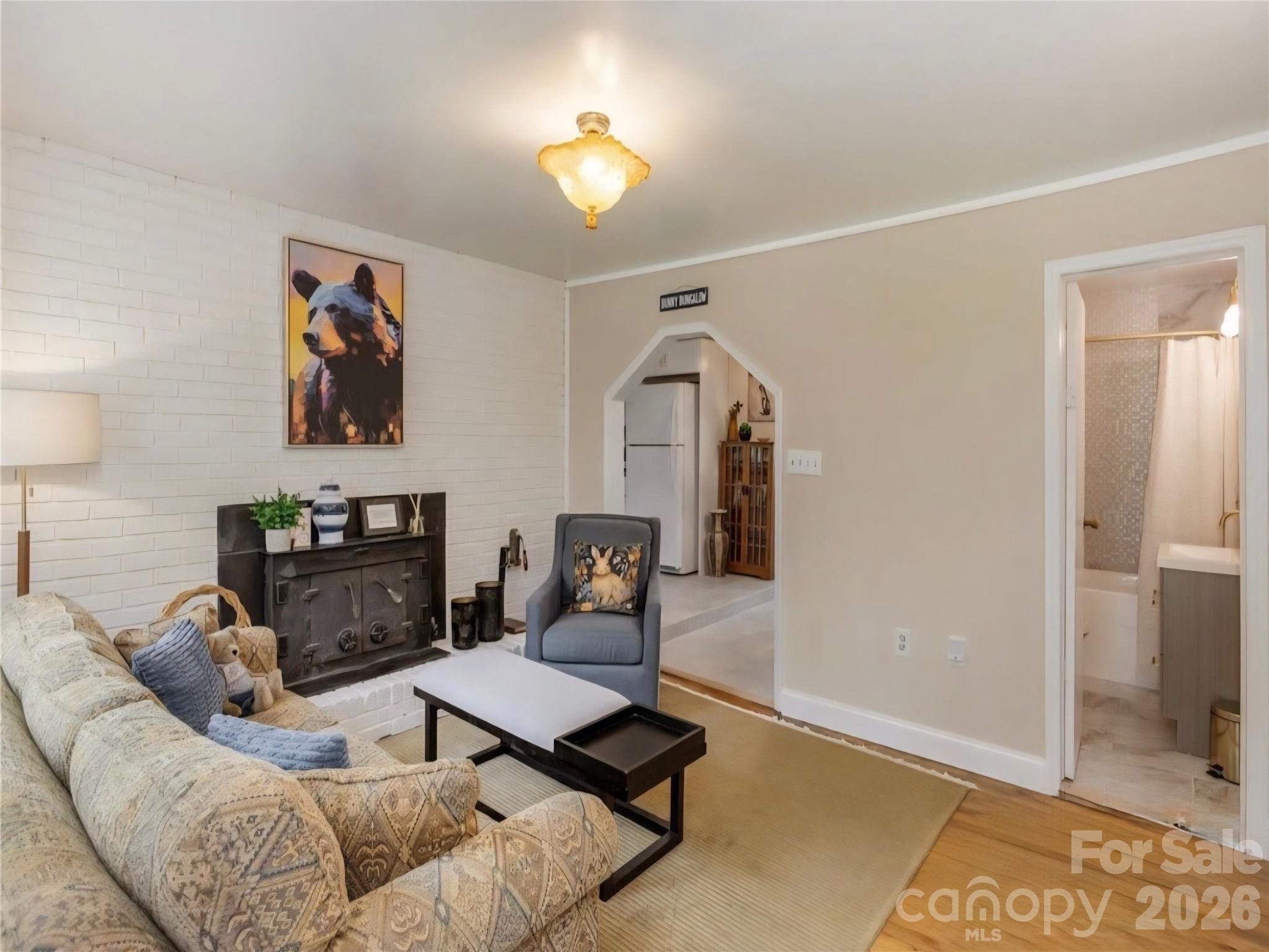 1323 Locust Grove Road Property Photo 4