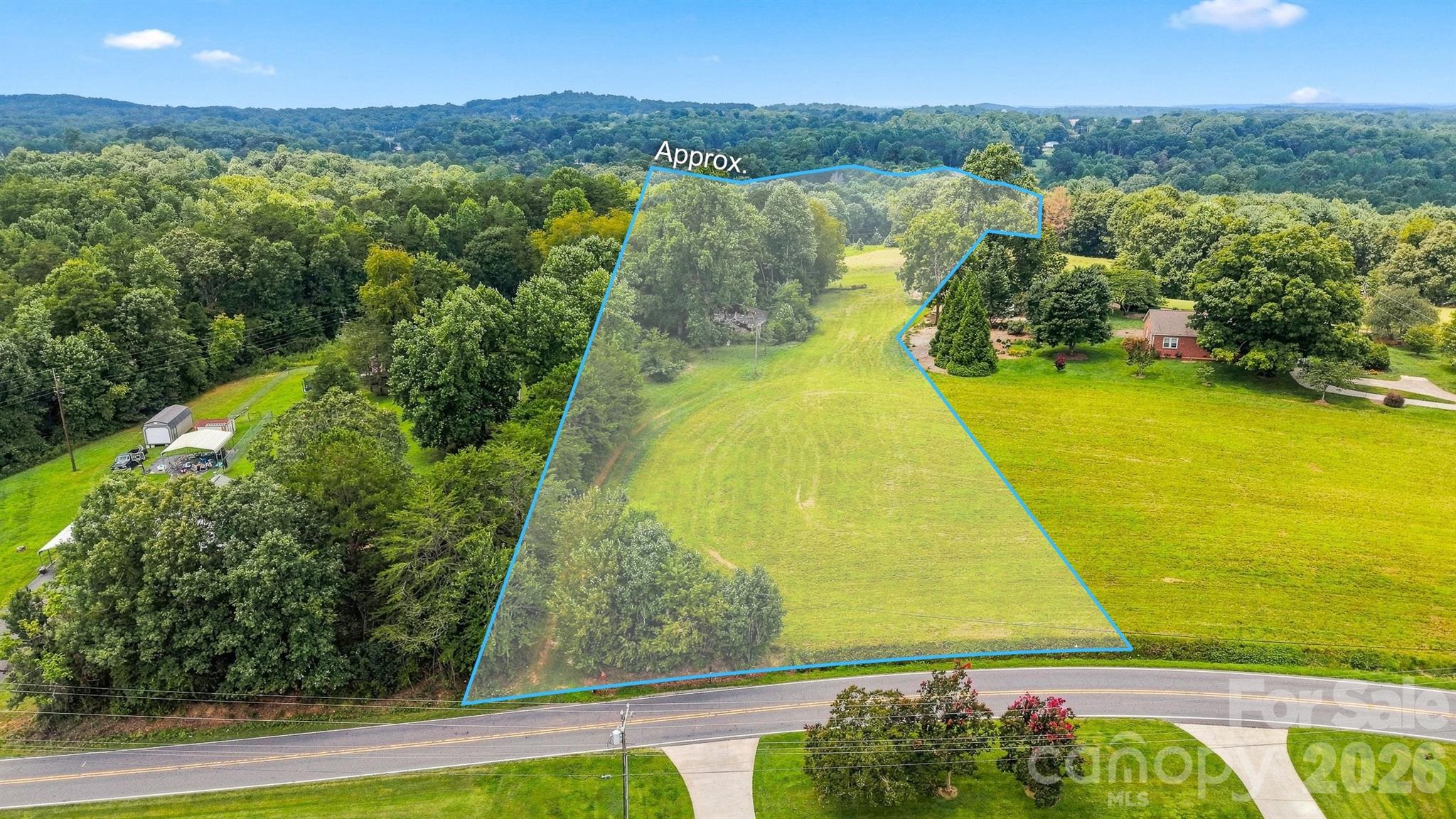 2122 Enon Road Property Photo 2
