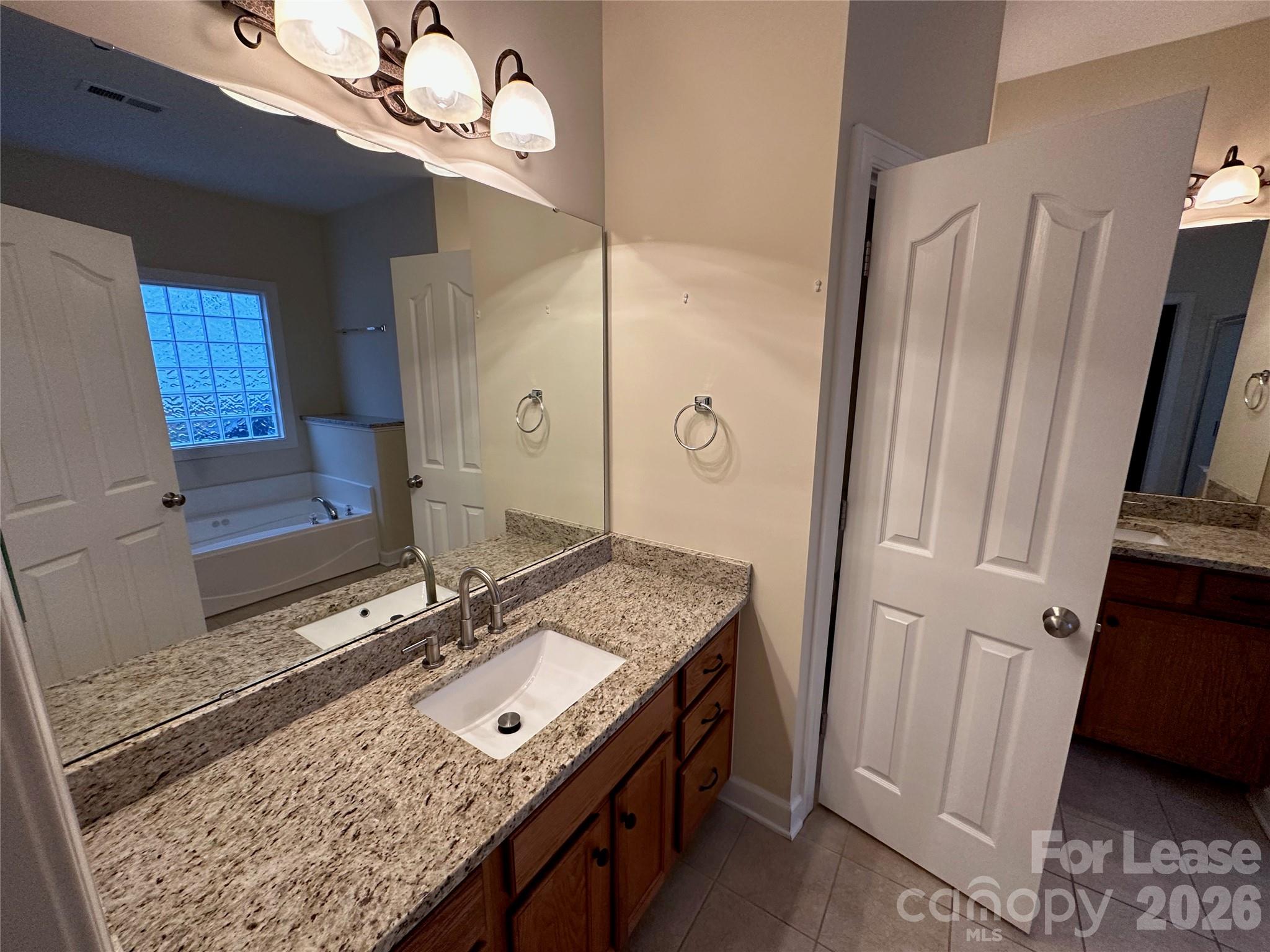 14810 Provence Lane Property Photo 11