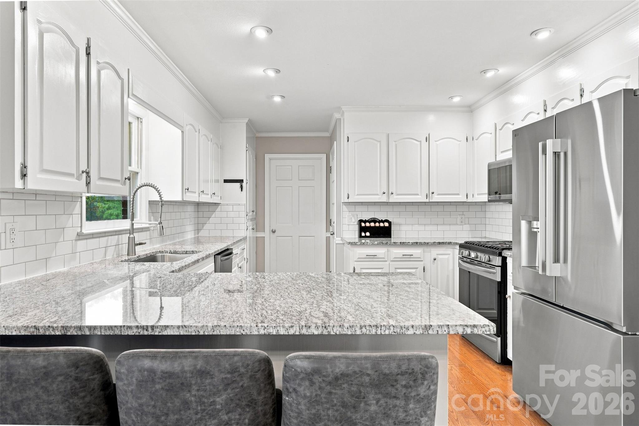 650 Monticello Road Property Photo 8