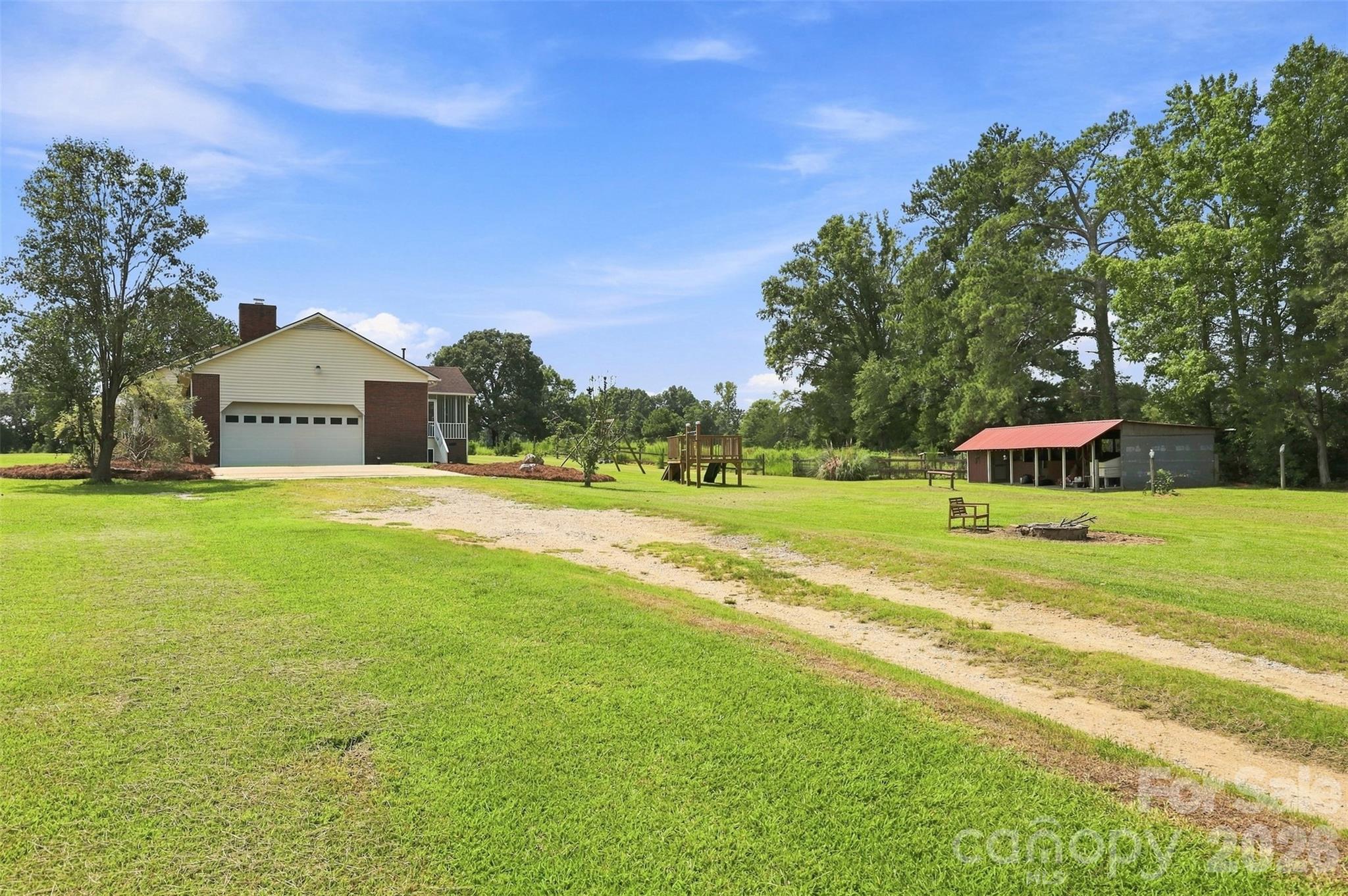 650 Monticello Road Property Photo 23