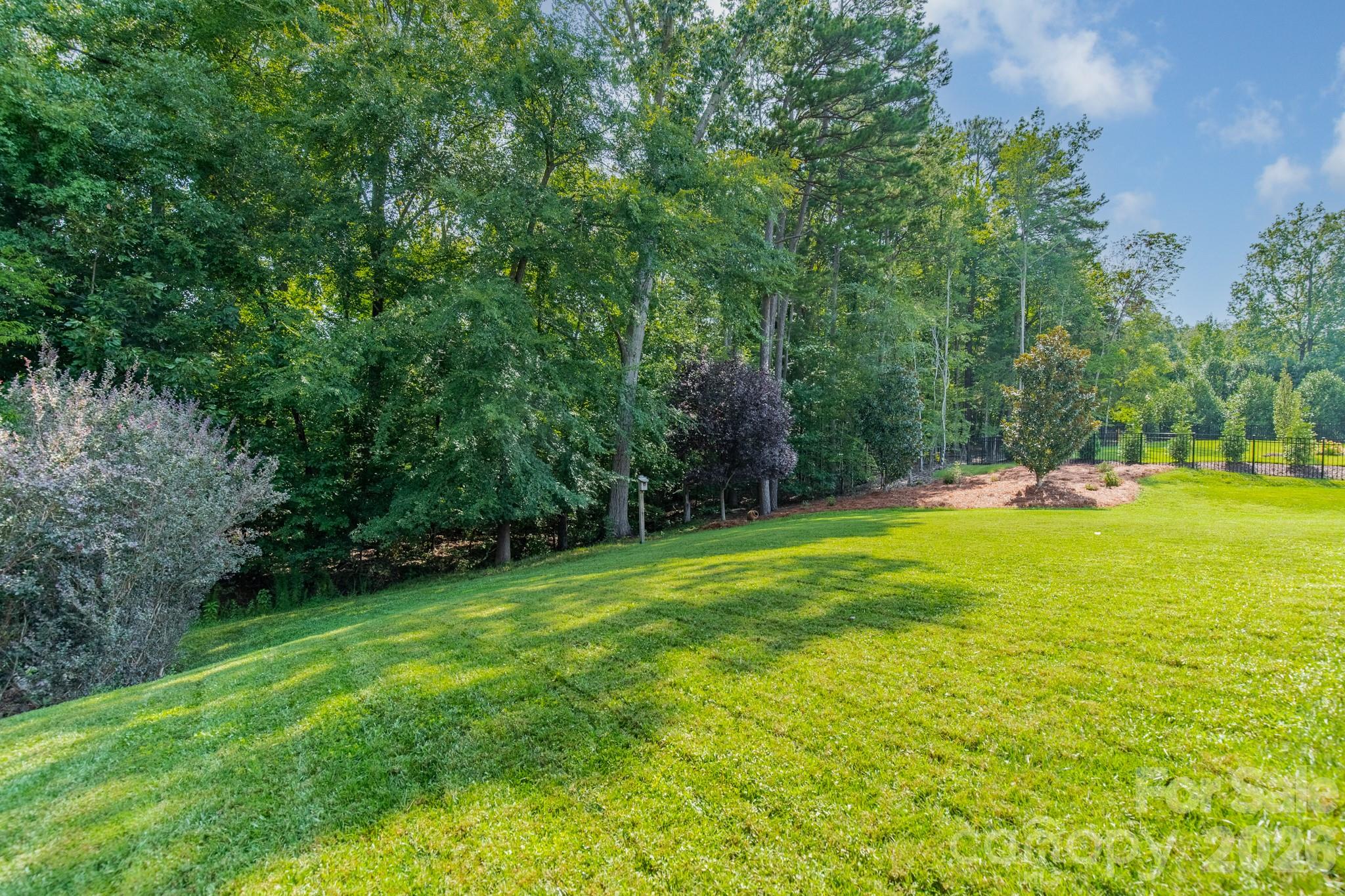417 Five Leaf Lane Property Photo 43