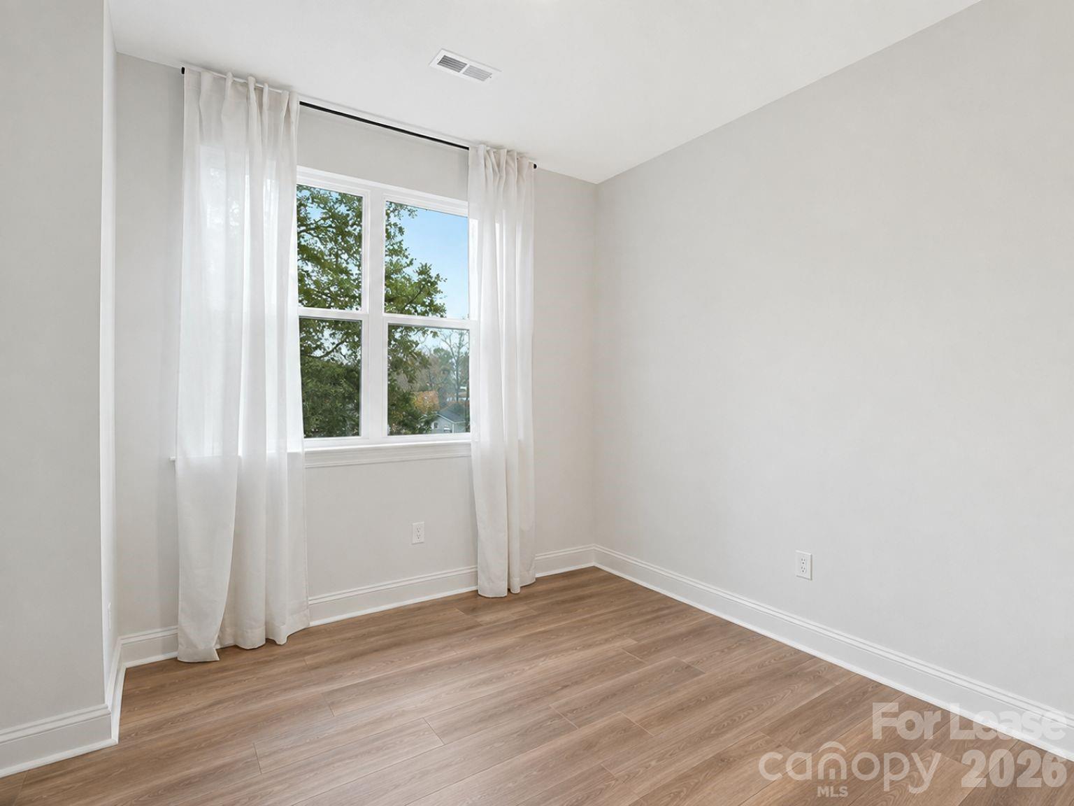 8935 Sharonbrook Drive Property Photo 17