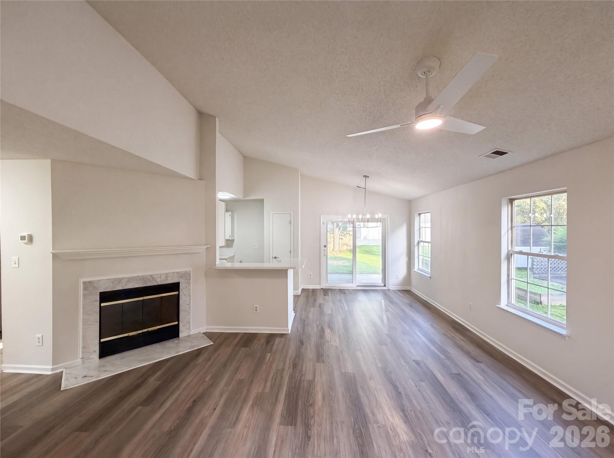 440 First Turn Court Property Photo 3