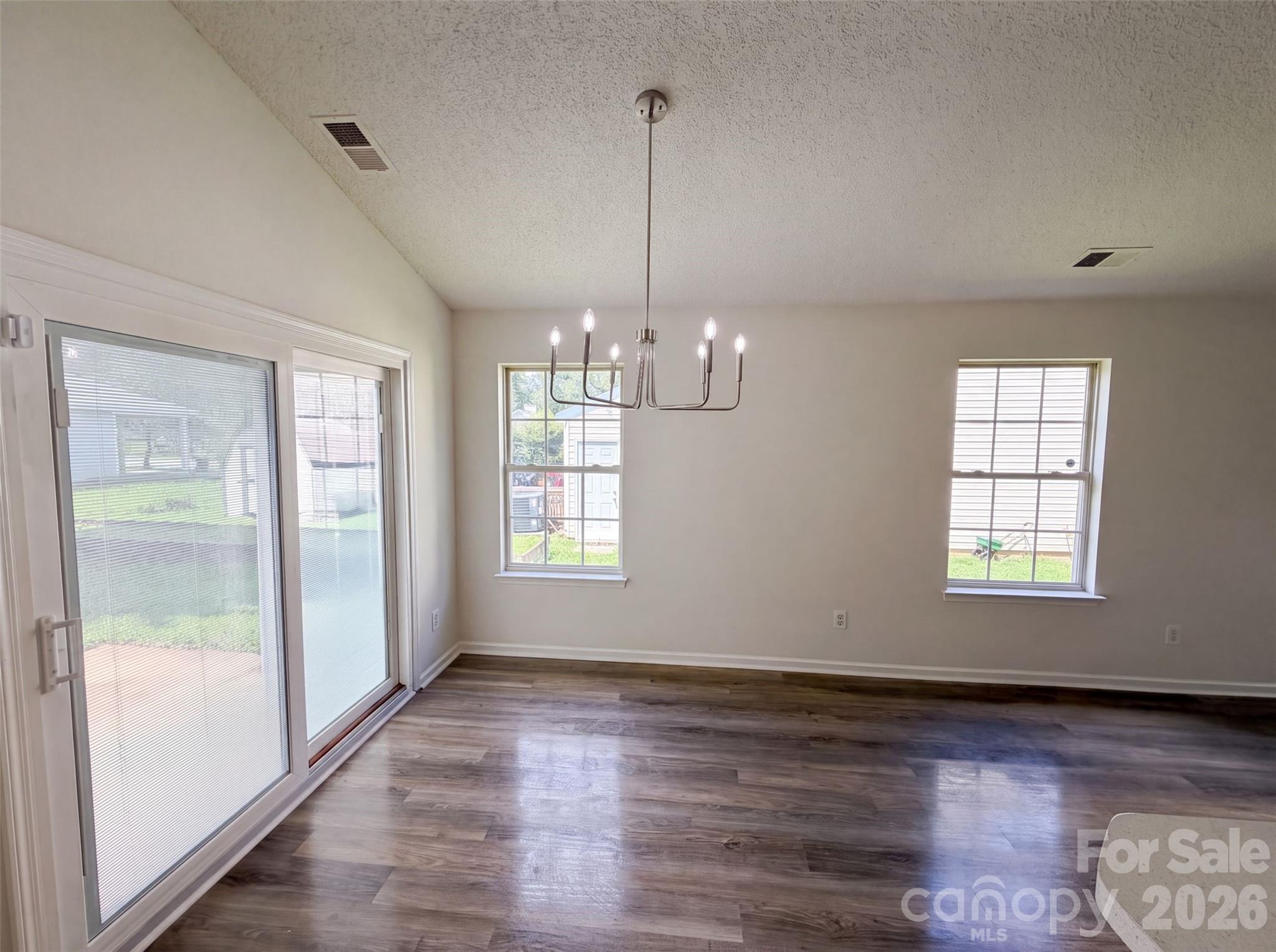 440 First Turn Court Property Photo 9