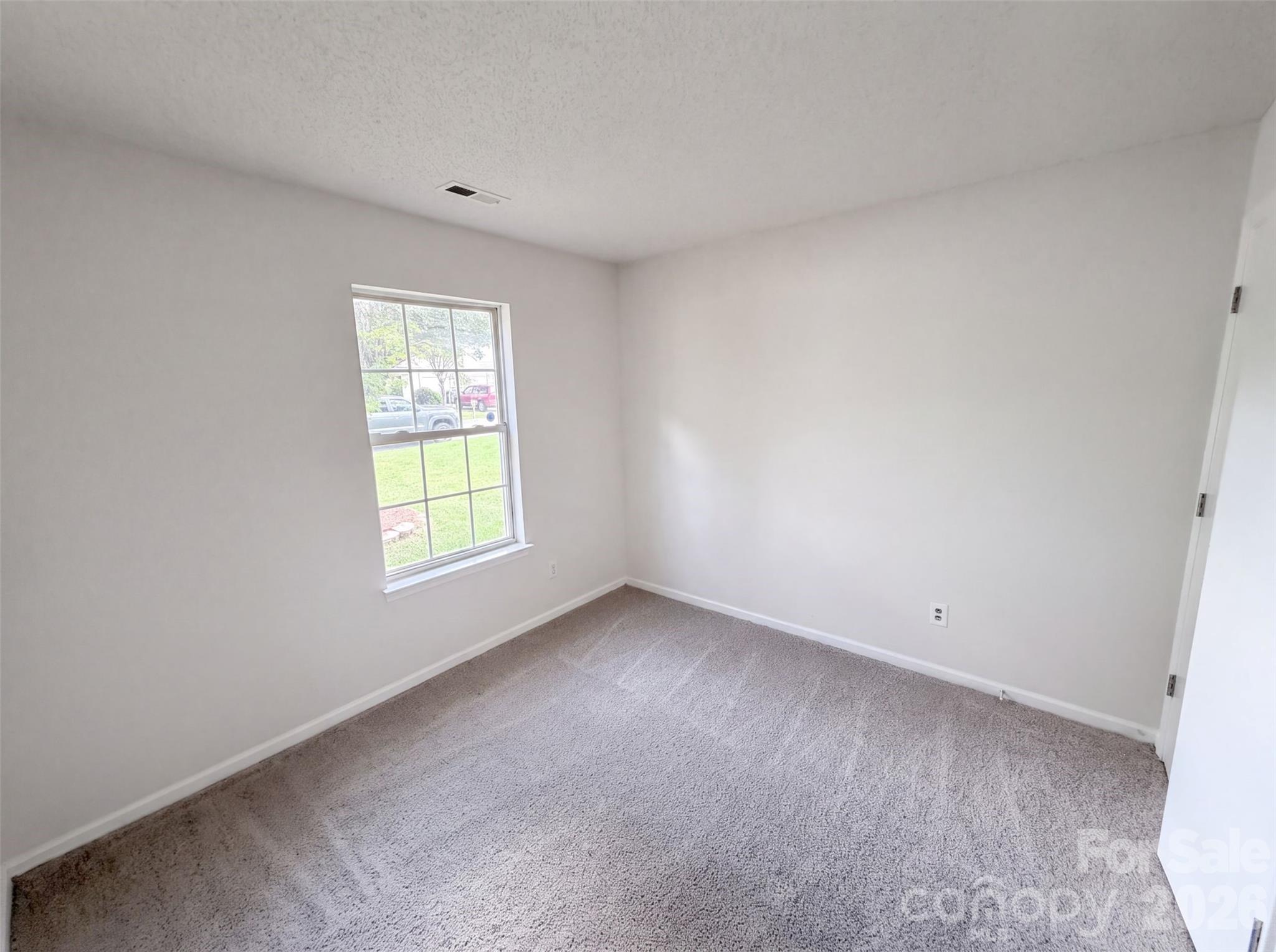 440 First Turn Court Property Photo 11
