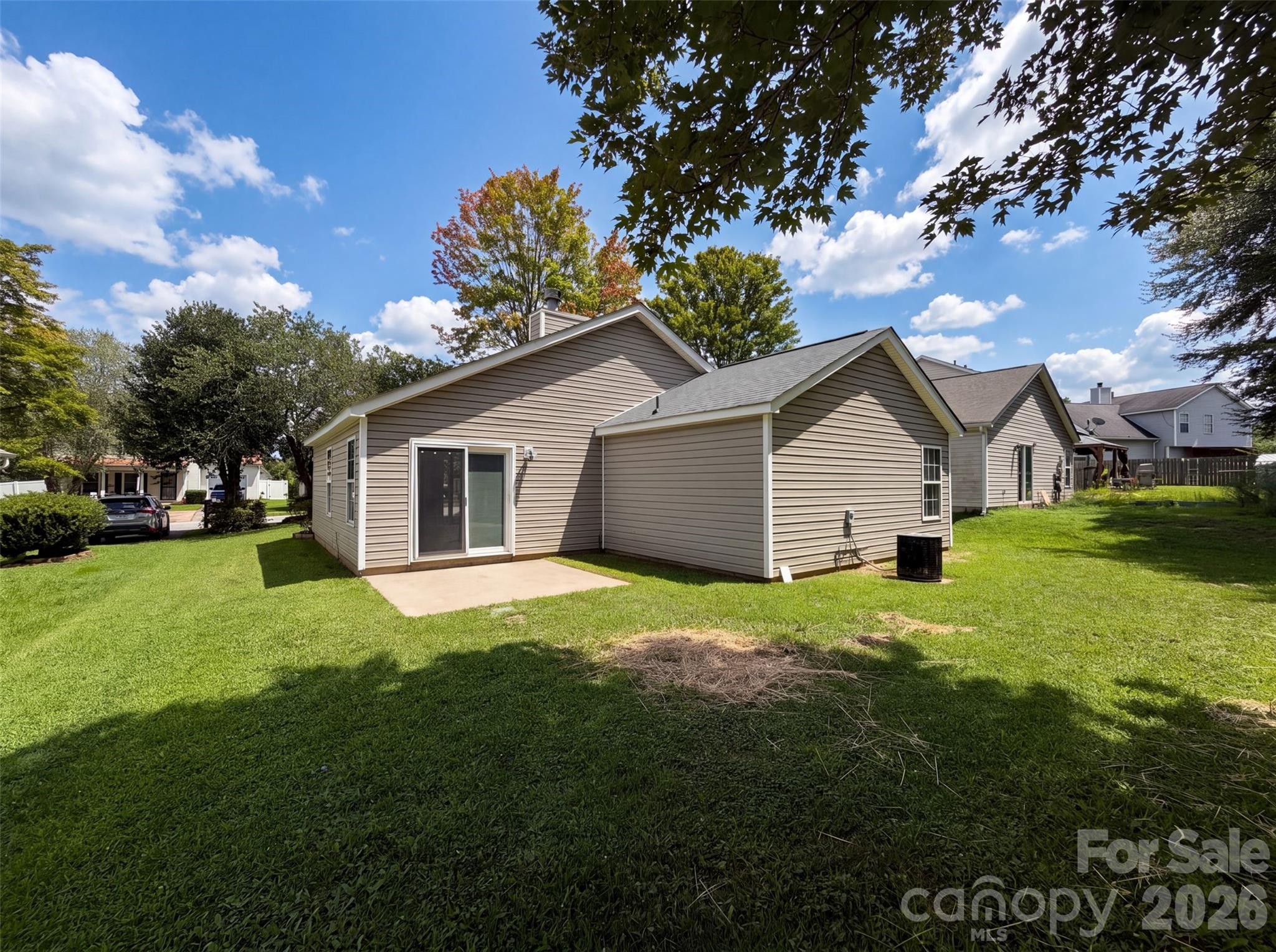 440 First Turn Court Property Photo 16