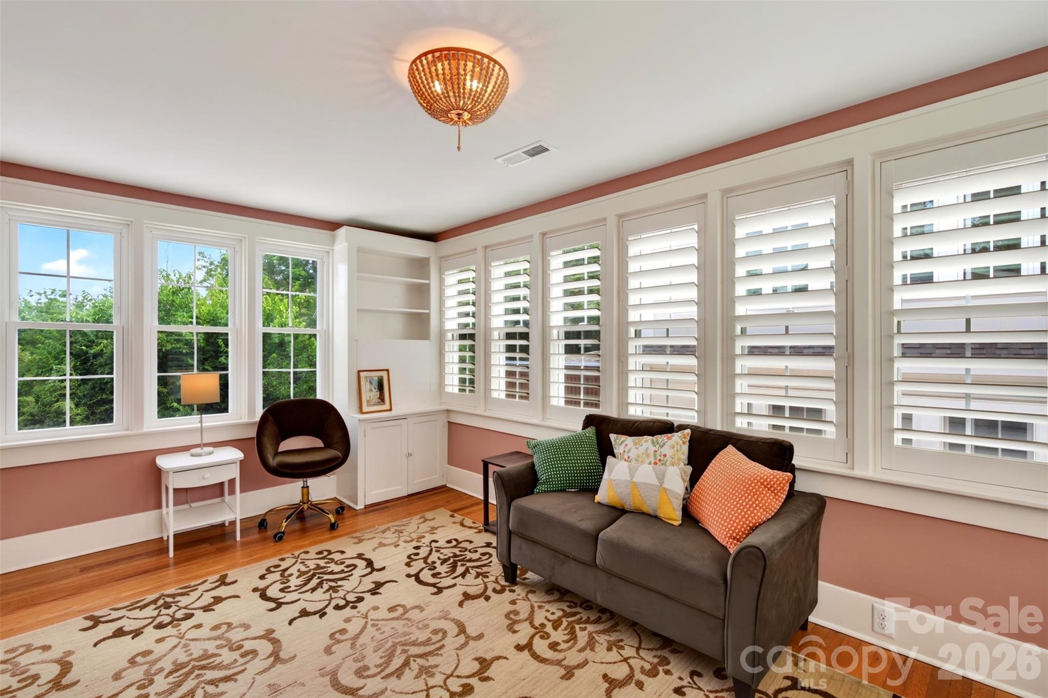 55 Edgemont Road Property Photo 32