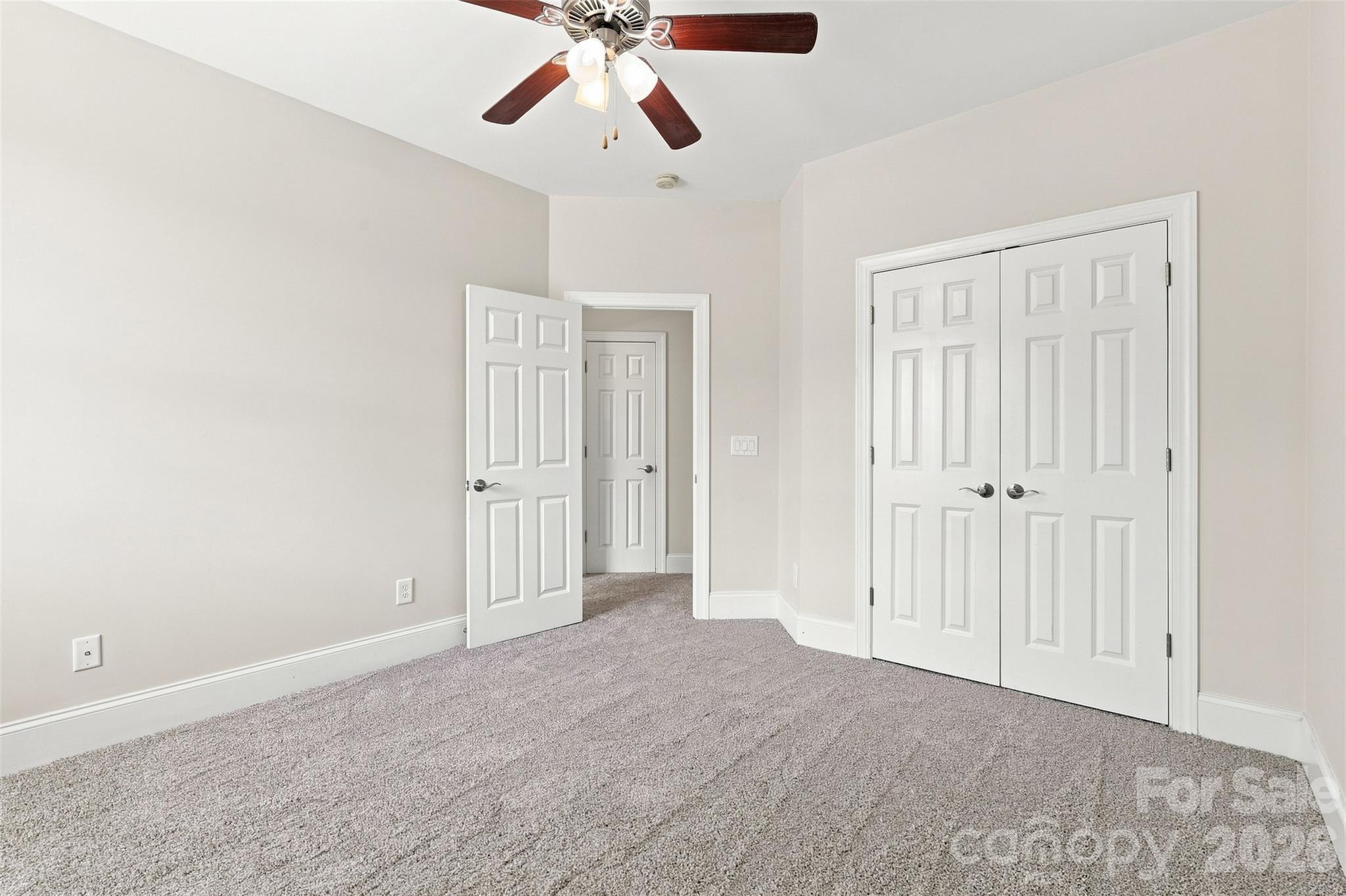 804 Talking Stick Lane Property Photo 28