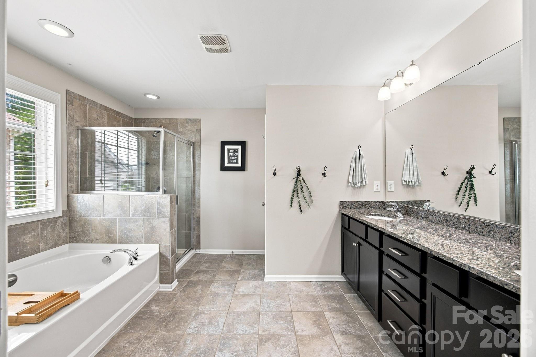 13504 David Jennings Avenue Property Photo 8