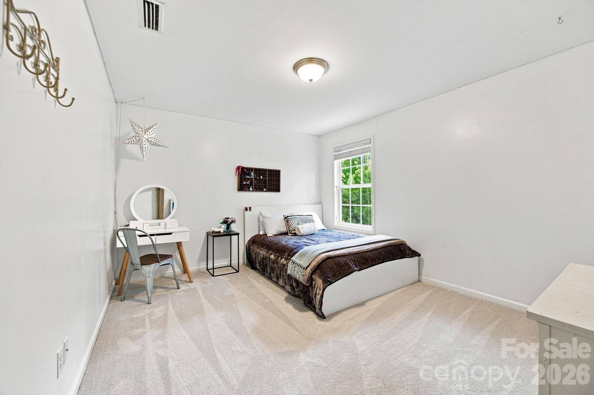 13504 David Jennings Avenue Property Photo 13