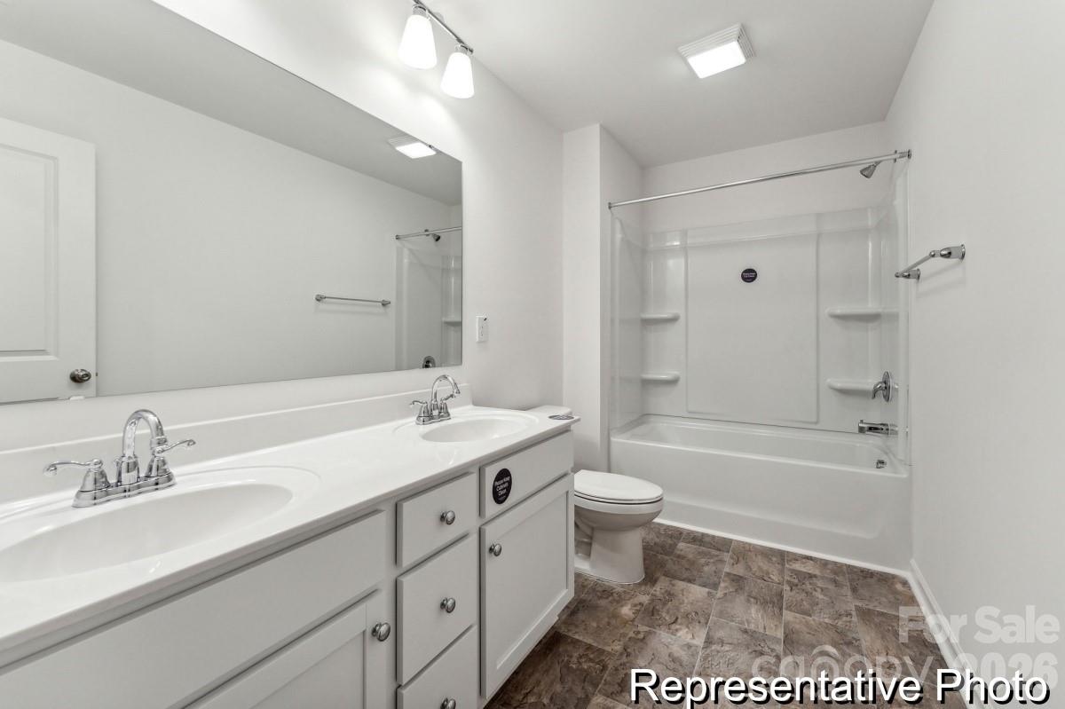 135 Borders Street 200 Property Photo 15