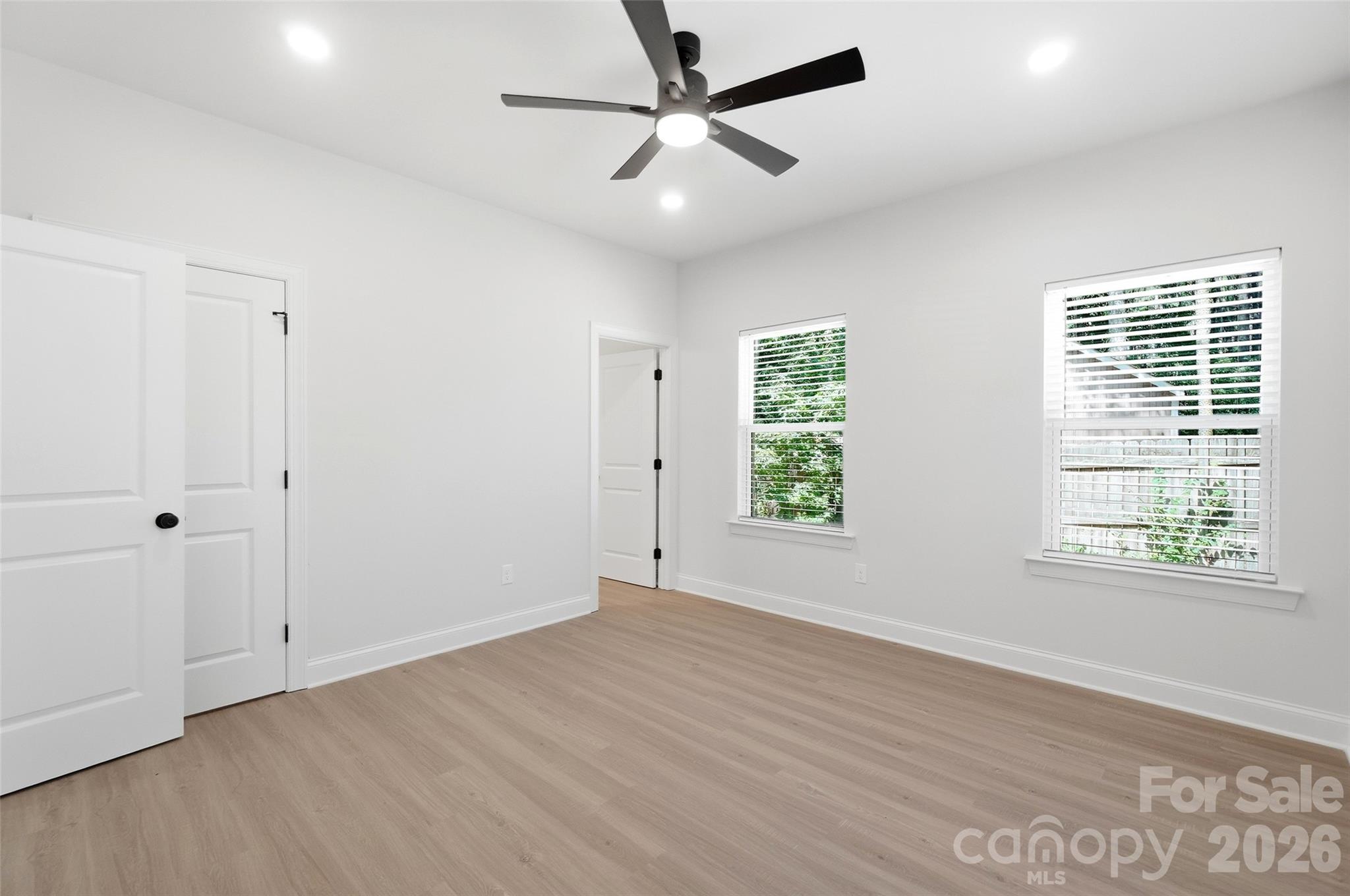 318 Honeywood Lane Property Photo 21