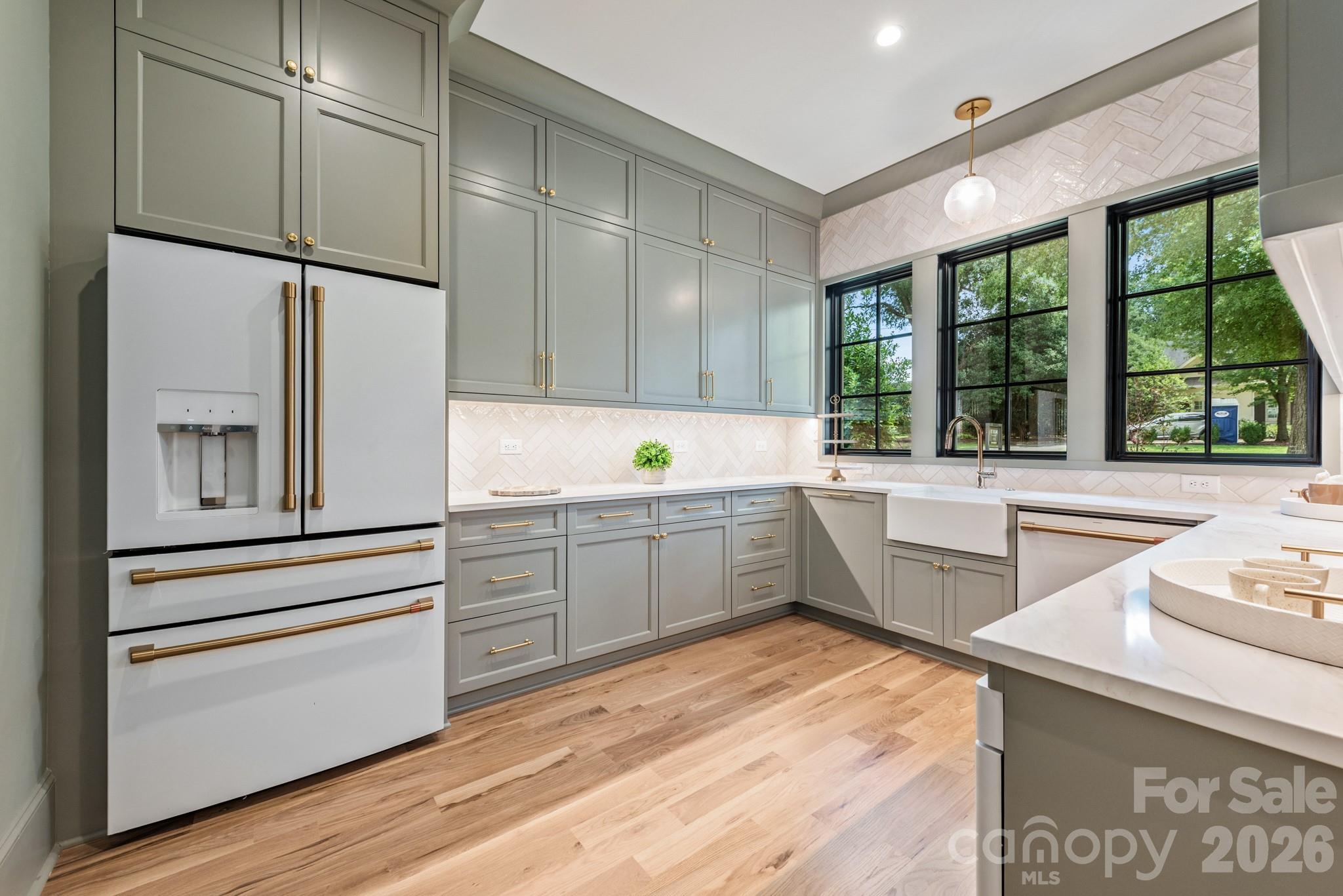 237 N Canterbury Road Property Photo 15