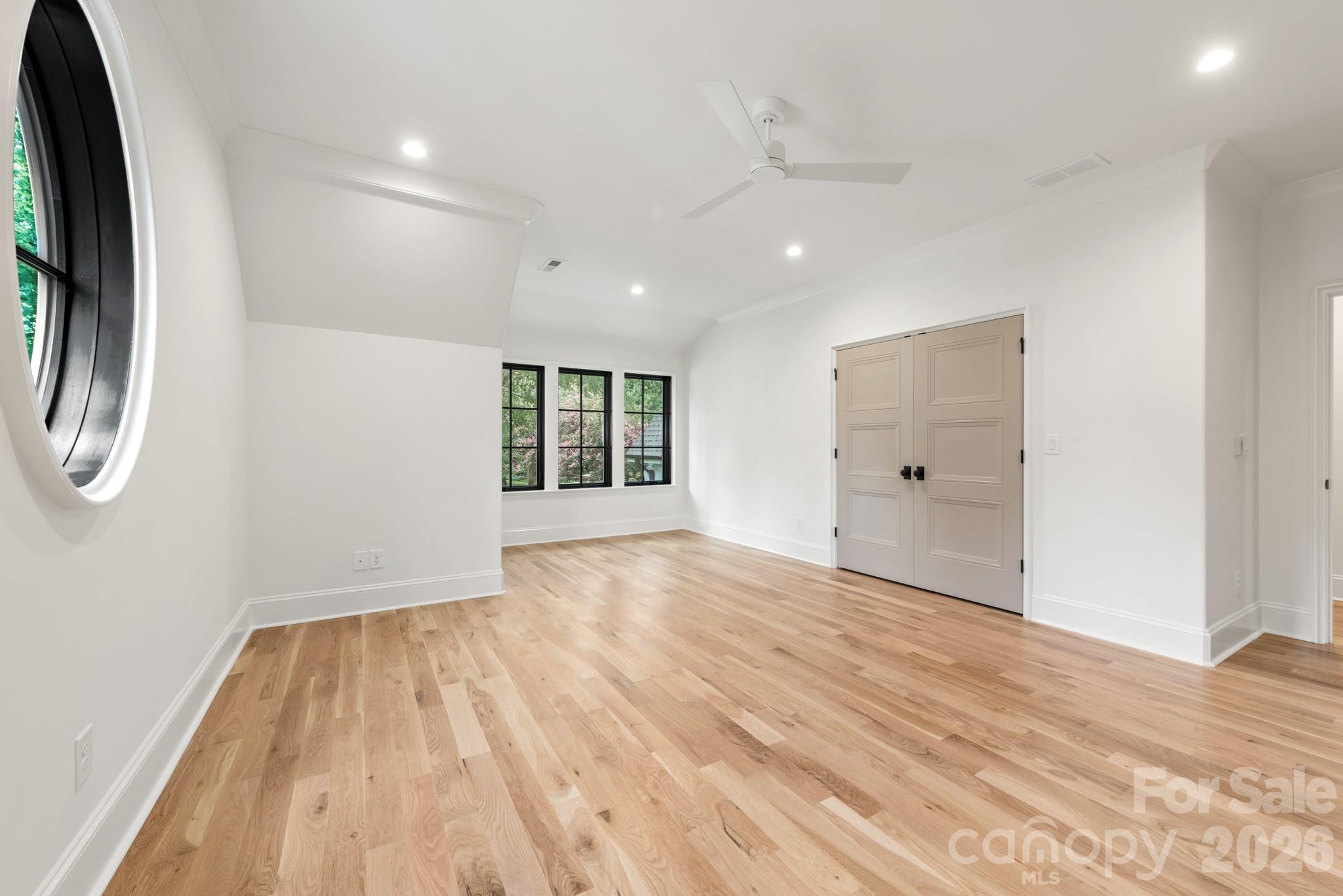 237 N Canterbury Road Property Photo 30