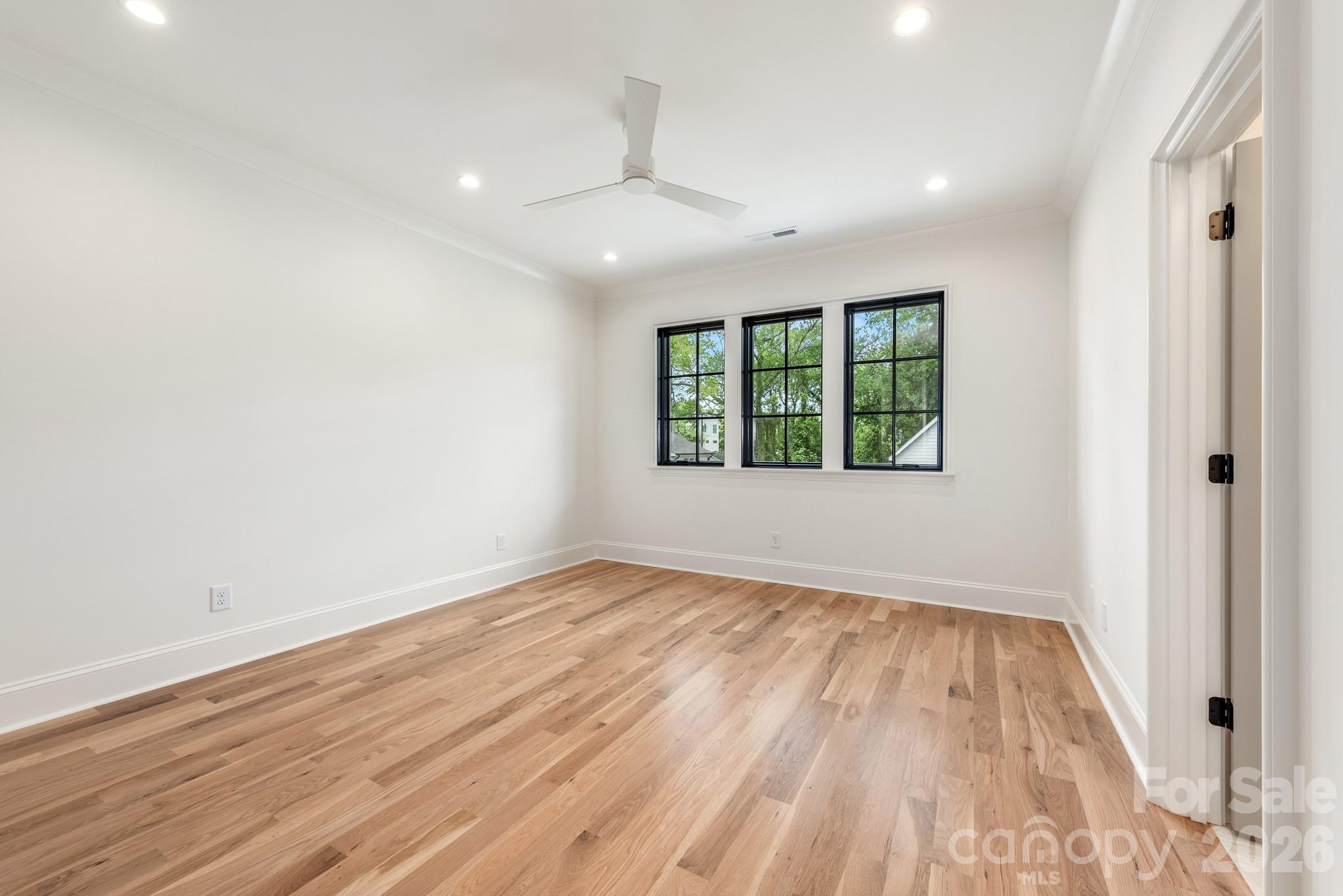 237 N Canterbury Road Property Photo 35