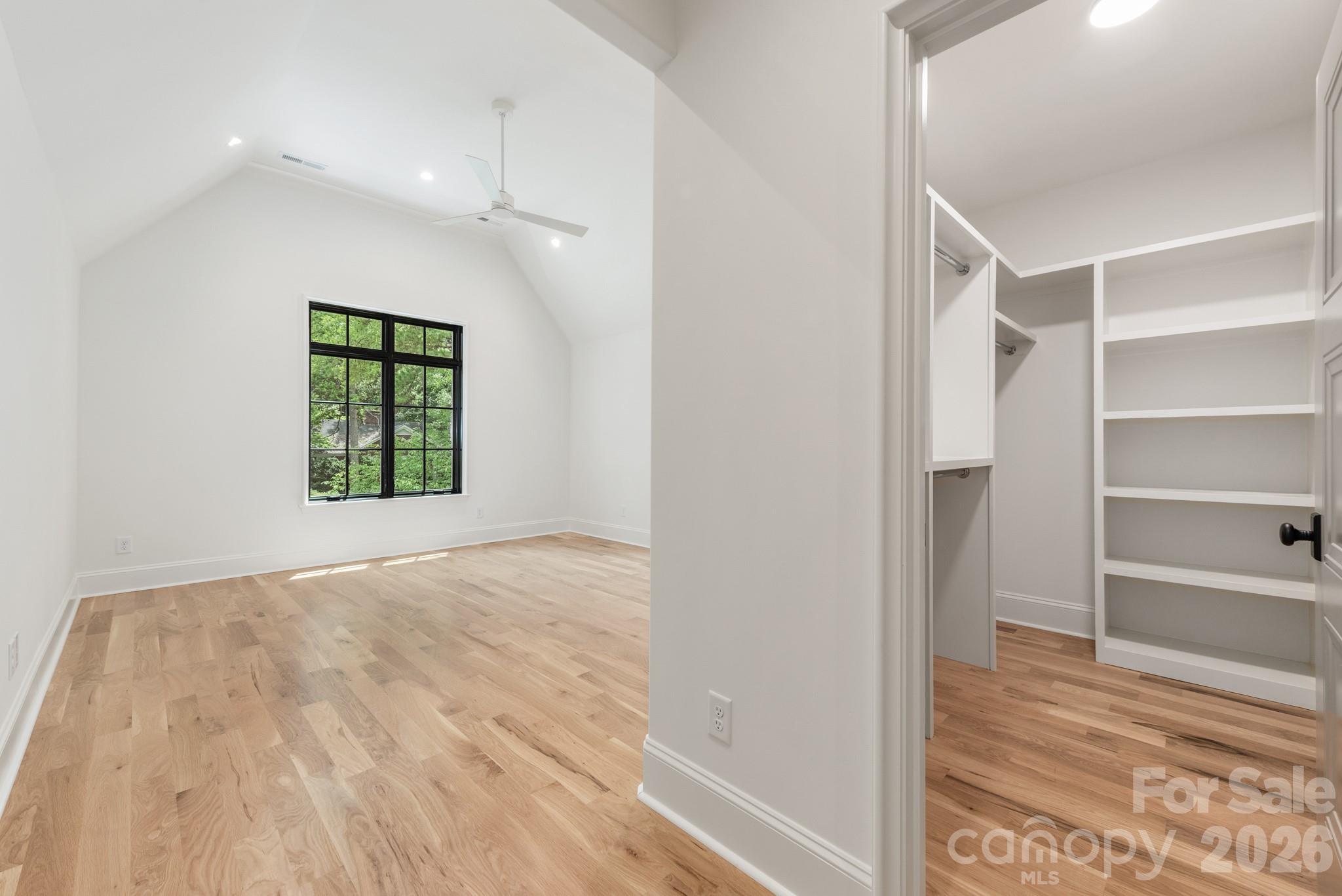 237 N Canterbury Road Property Photo 38