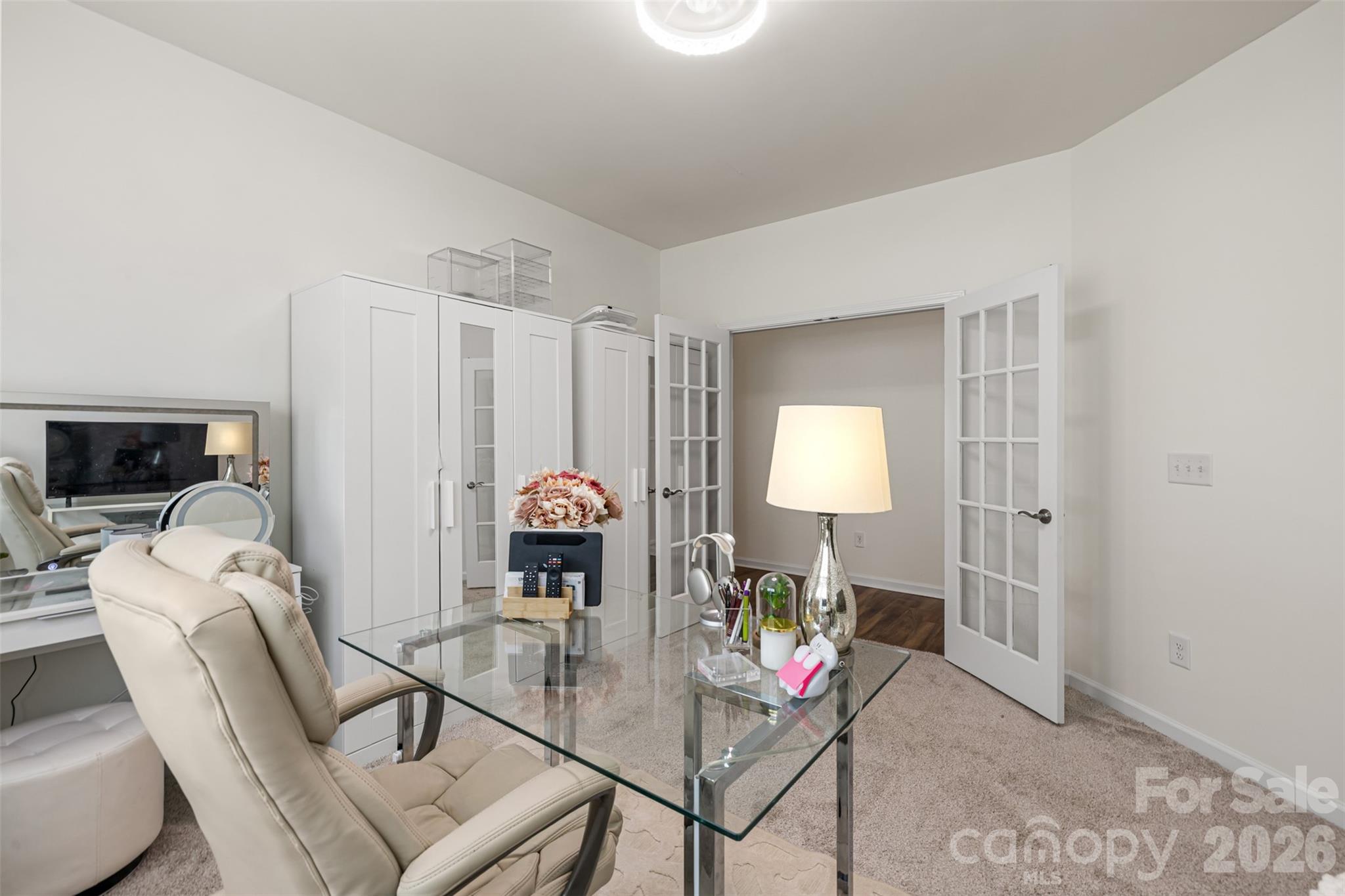 355 Kentmere Lane Property Photo 15