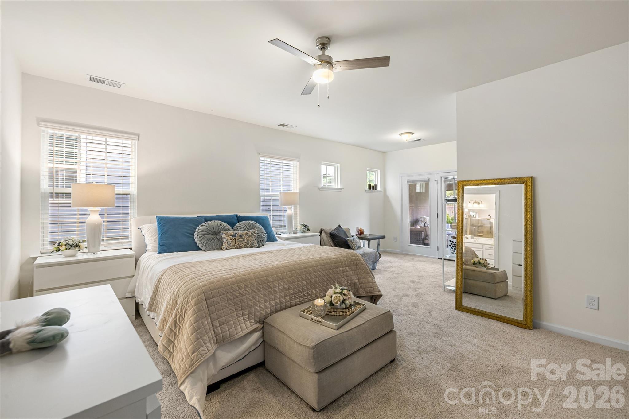 355 Kentmere Lane Property Photo 18