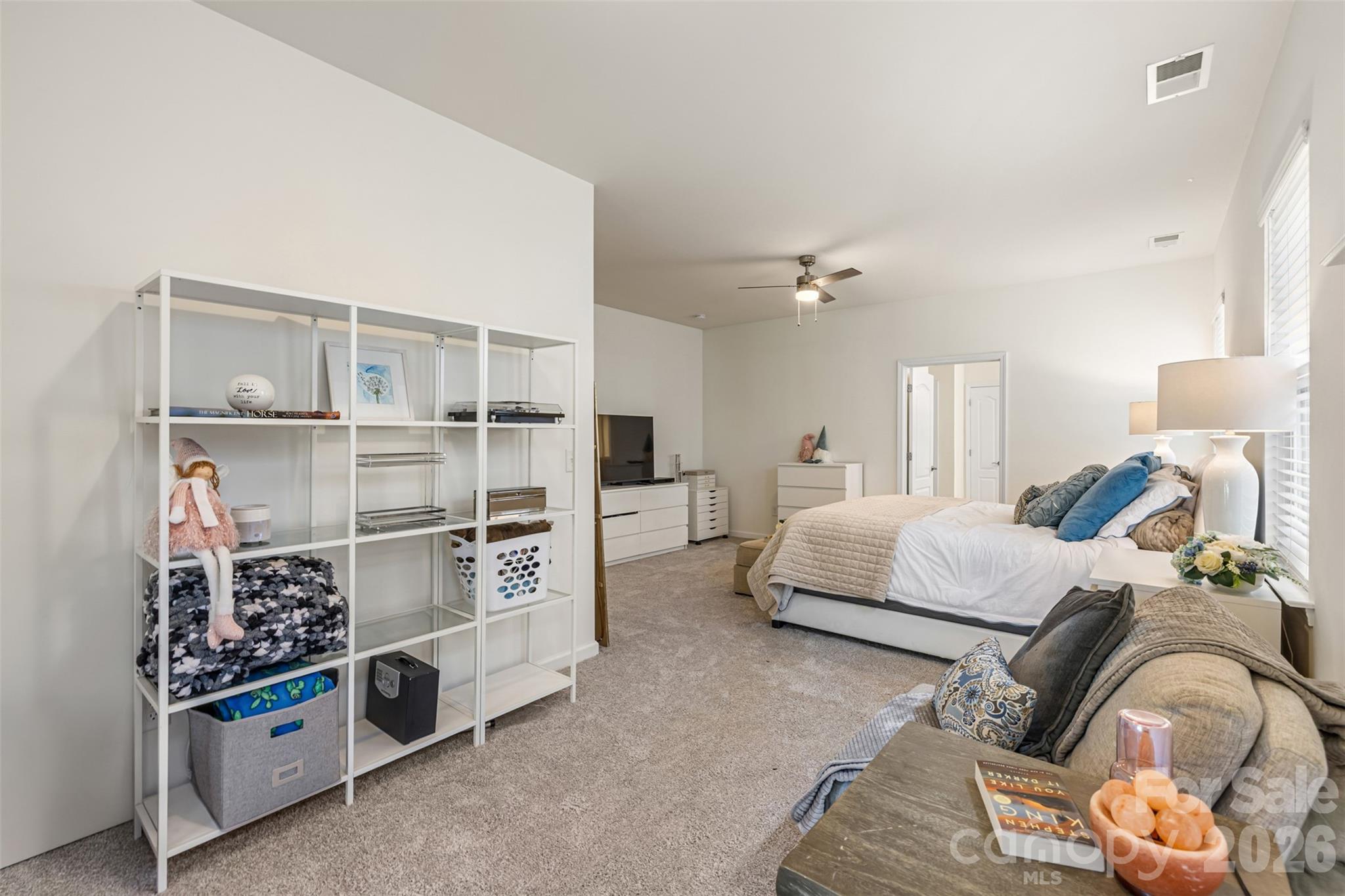 355 Kentmere Lane Property Photo 20